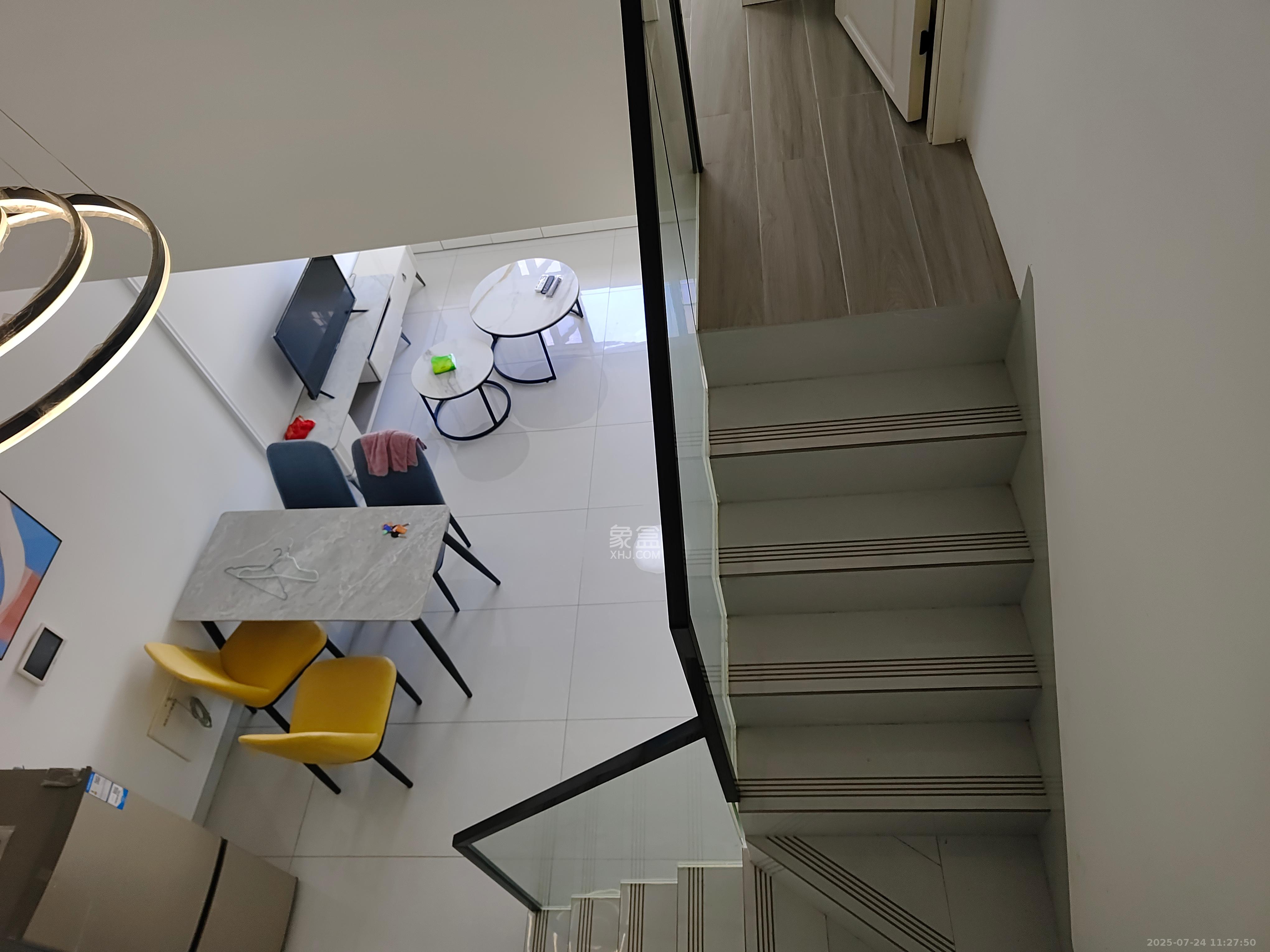 弘阳时光里 2室1厅1卫 2300.0元/月 弘阳时光里 2室1厅1卫 2300.0元/月室内图