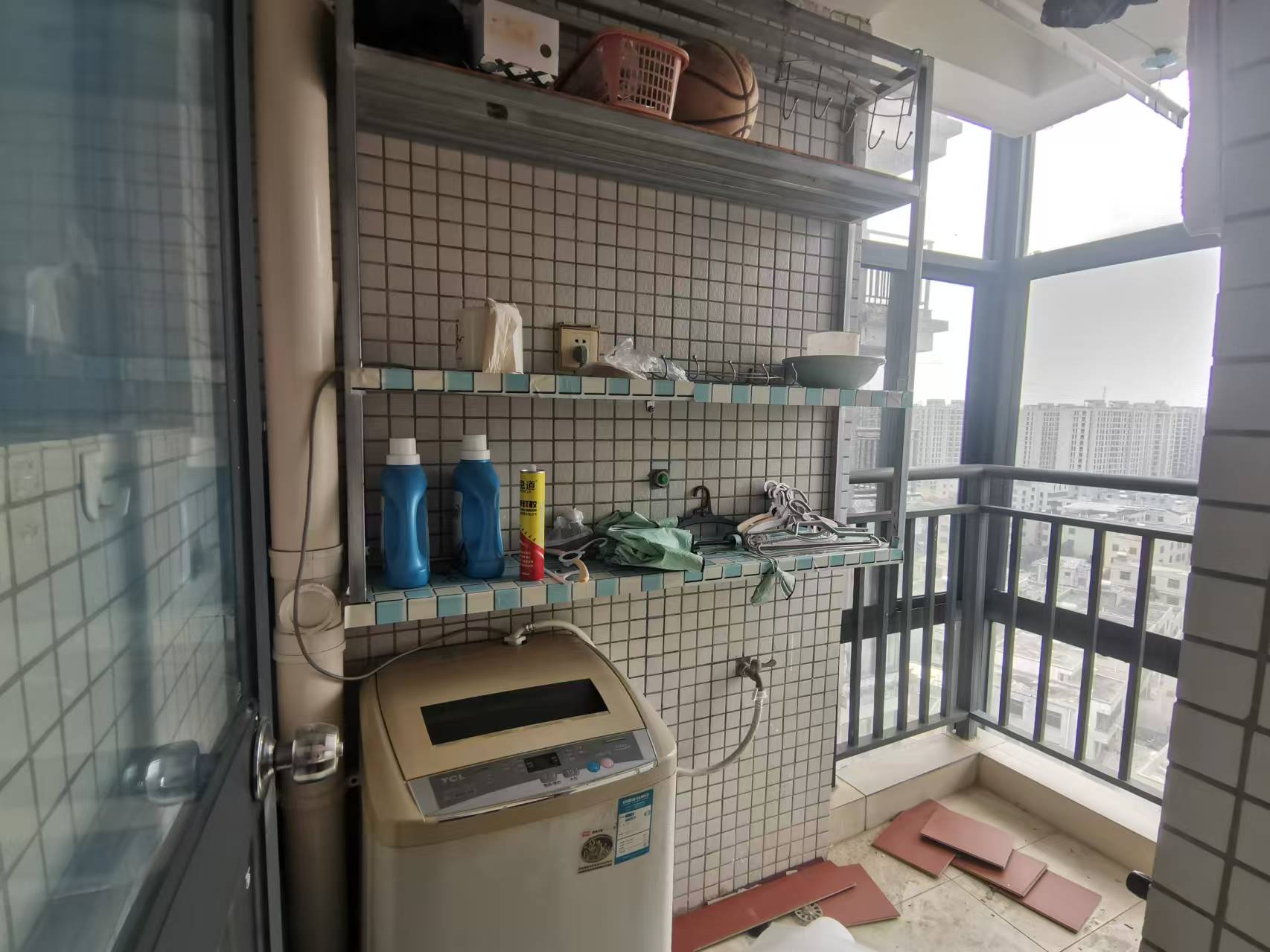 南海佳园 1室1厅1卫 1400.0元/月 南海佳园 1室1厅1卫 1400.0元/月室内图