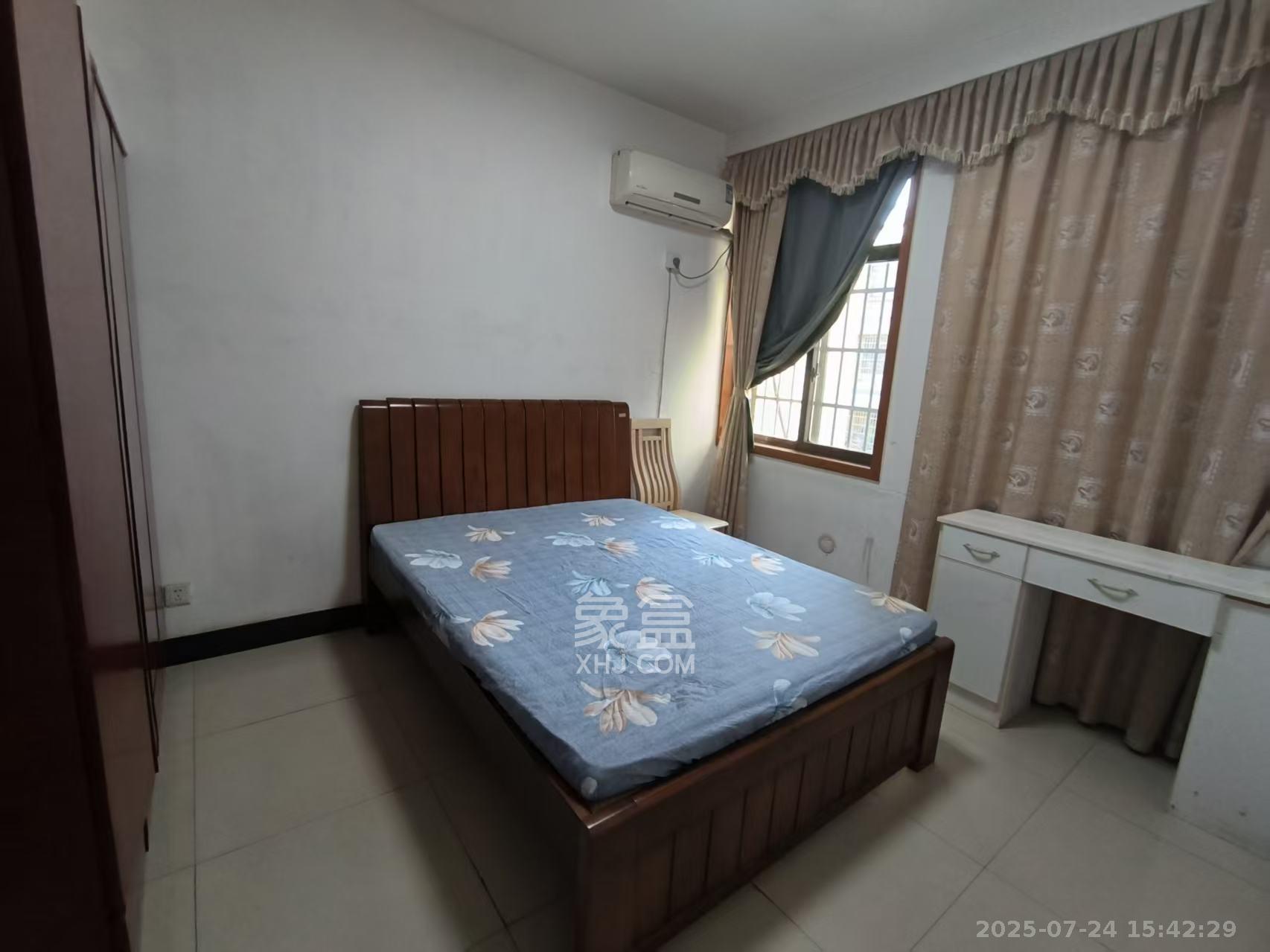 兴联小区 2室2厅1卫 1600.0元/月 兴联小区 2室2厅1卫 1600.0元/月室内图