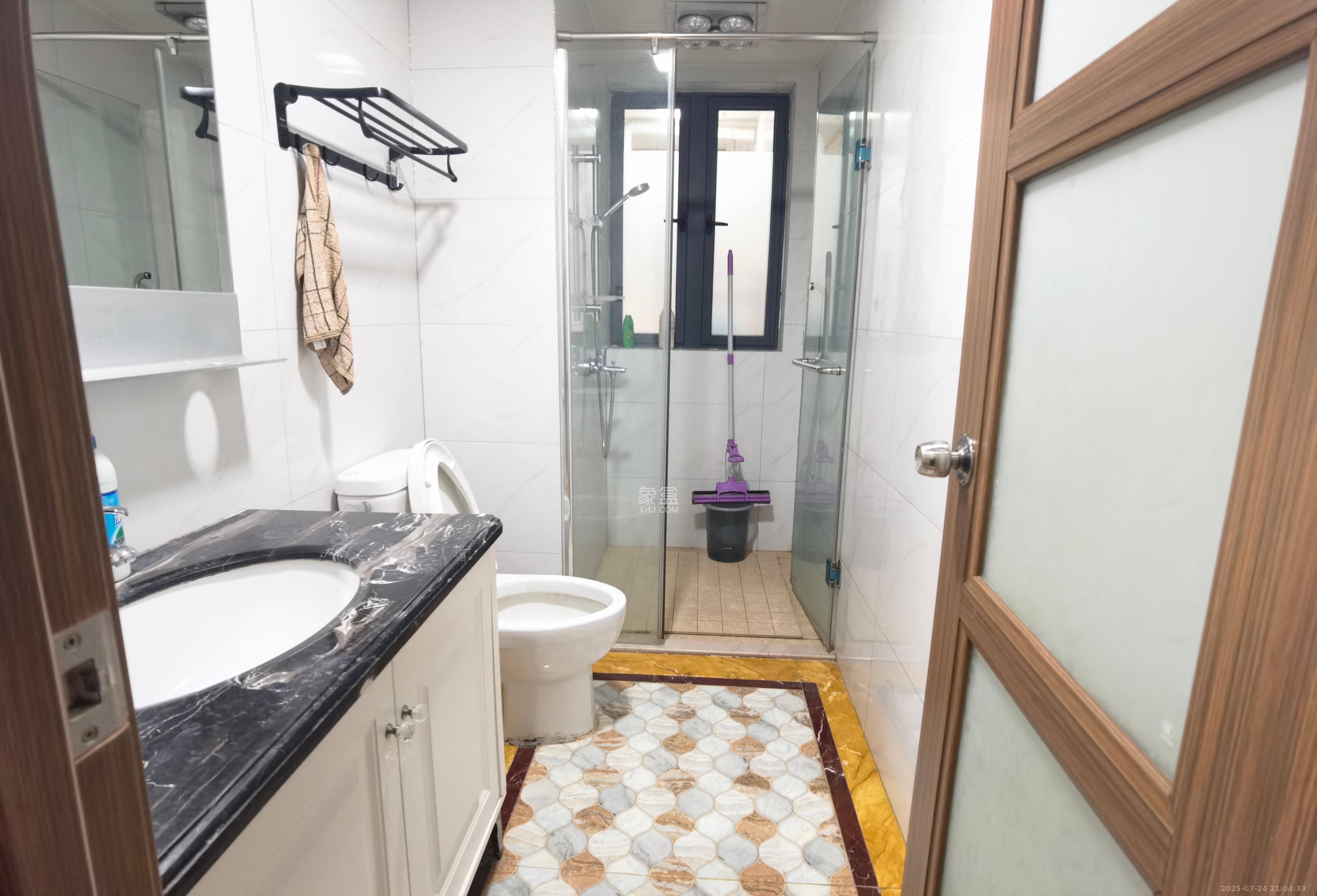 碧桂园威尼斯城  4室2厅1卫    8000.0元/月 碧桂园威尼斯城  4室2厅1卫    8000.0元/月室内图