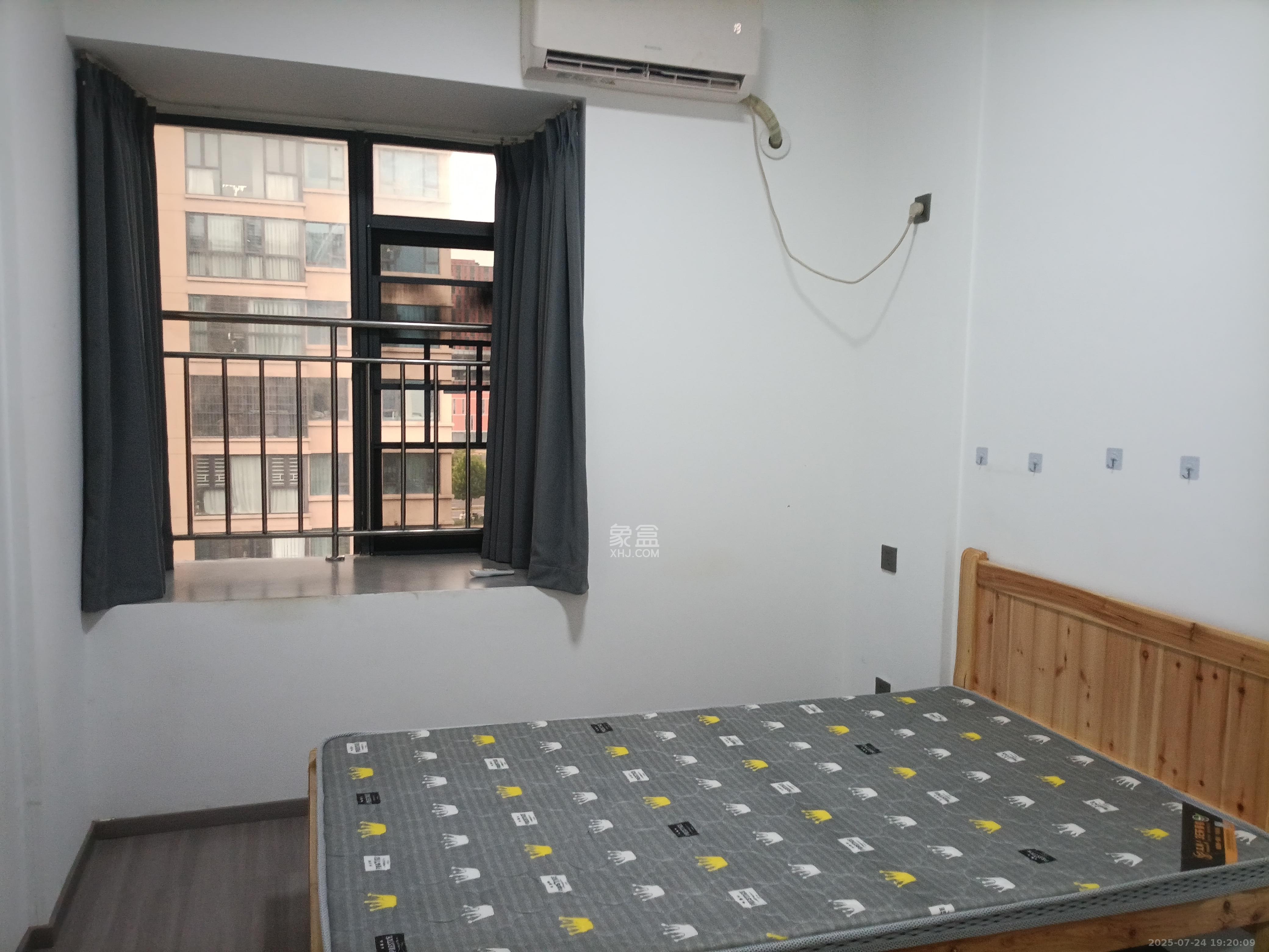 福天星中心(福天星雅苑)  4室2厅2卫    4500.0元/月 福天星中心(福天星雅苑)  4室2厅2卫    4500.0元/月室内图