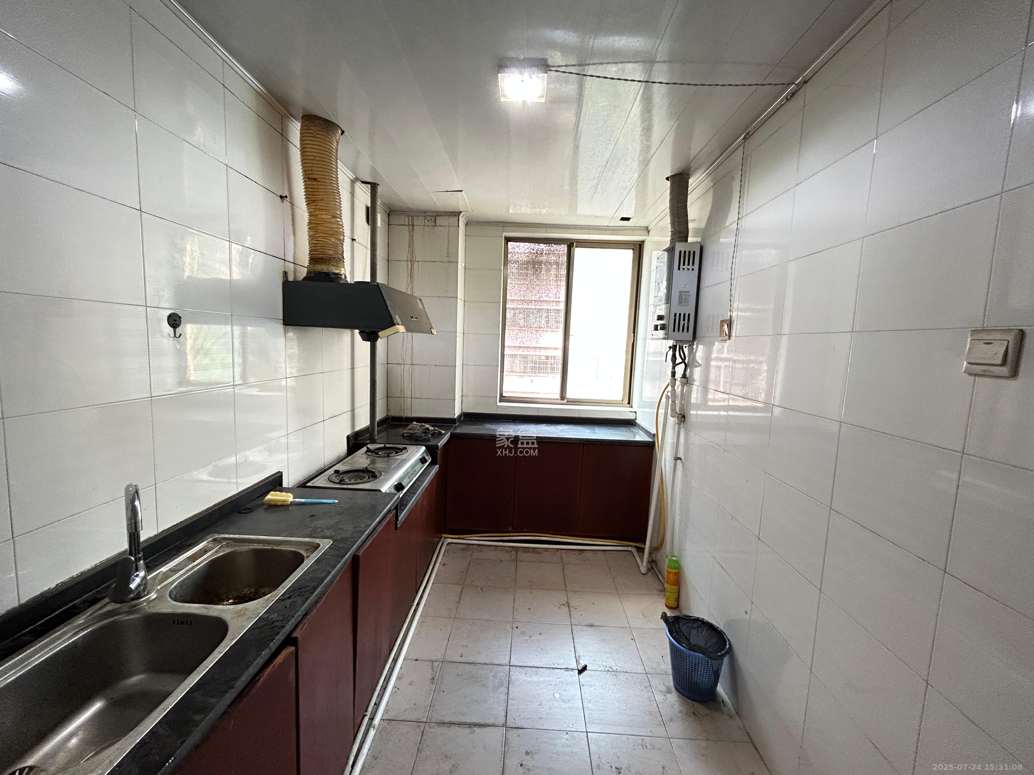 旺佳园 3室2厅2卫 2200.0元/月 旺佳园 3室2厅2卫 2200.0元/月室内图