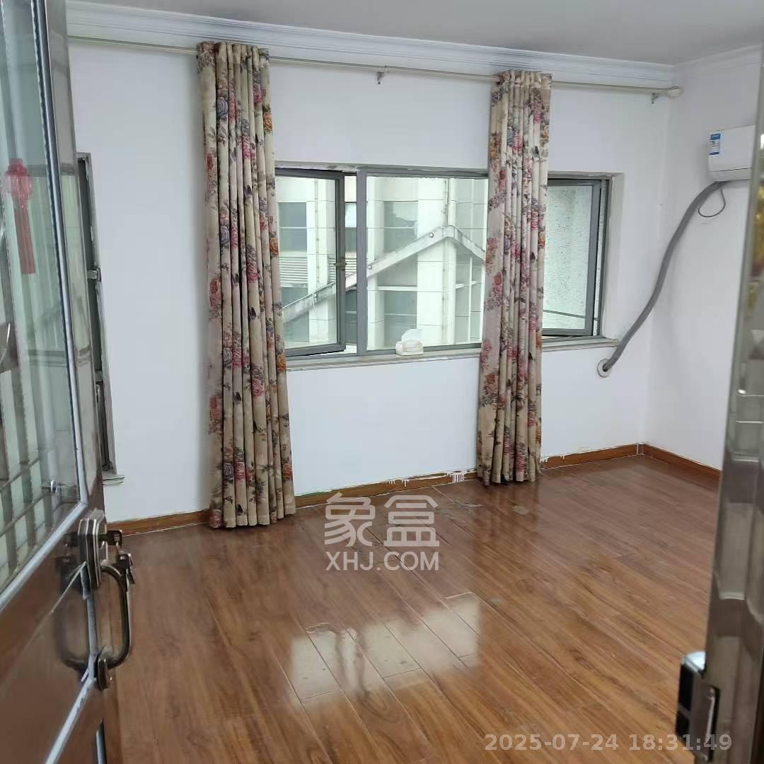 九华新都汇 3室1厅1卫 1600.0元/月 九华新都汇 3室1厅1卫 1600.0元/月室内图