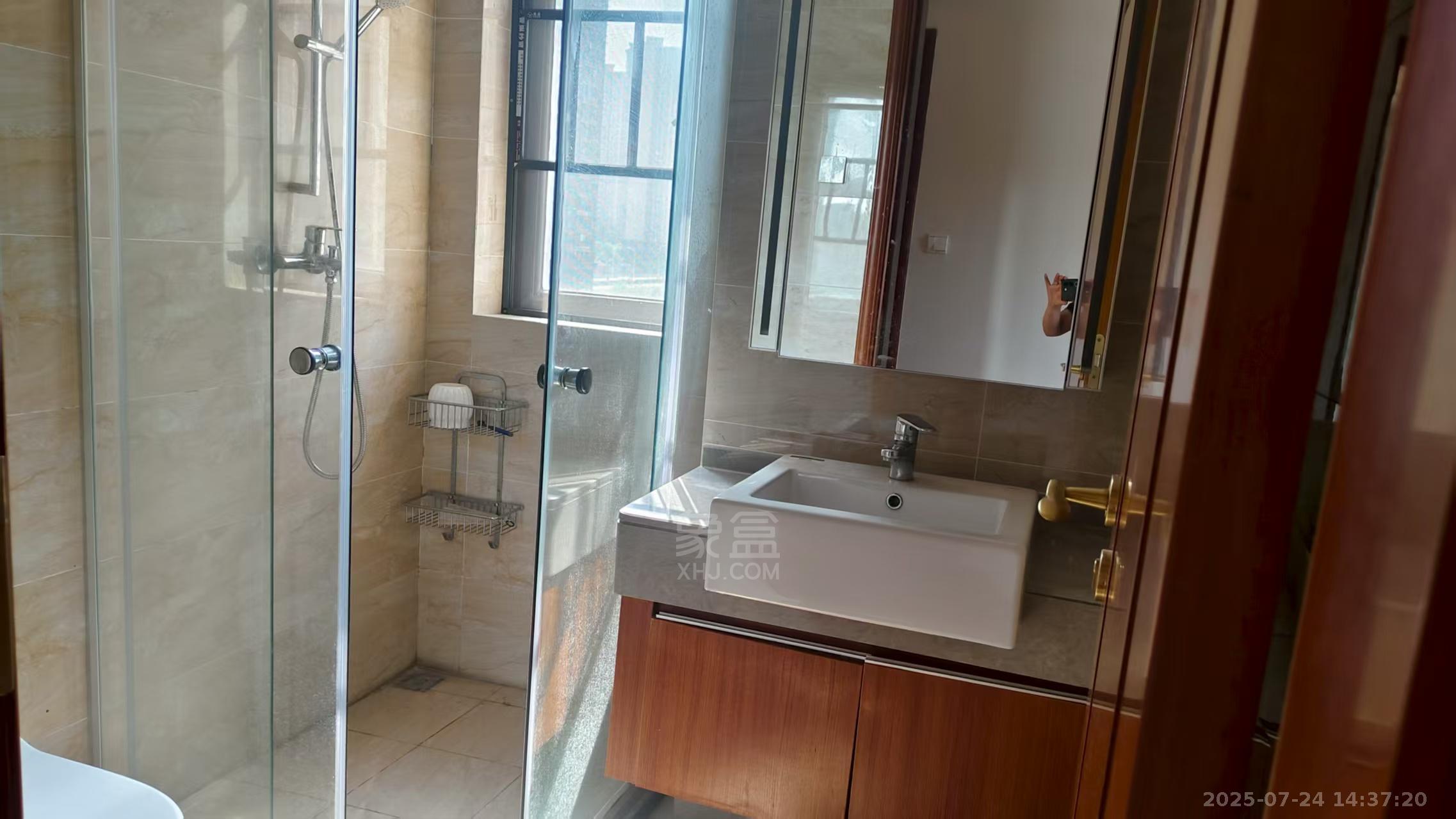 恒大林溪郡 3室2厅1卫 1800.0元/月 恒大林溪郡 3室2厅1卫 1800.0元/月室内图