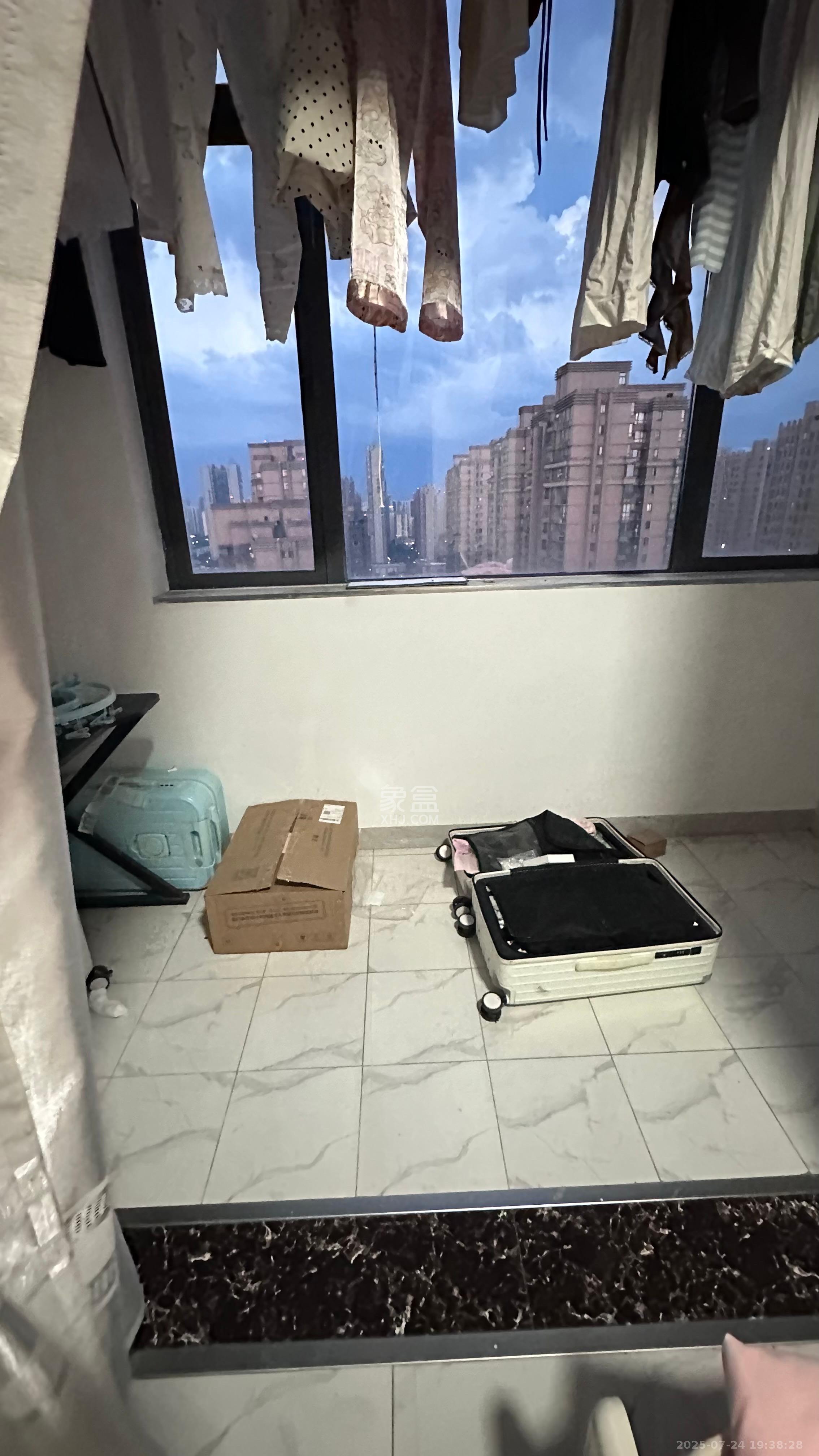 明大佳园 1室1厅1卫 1700.0元/月 明大佳园 1室1厅1卫 1700.0元/月室内图