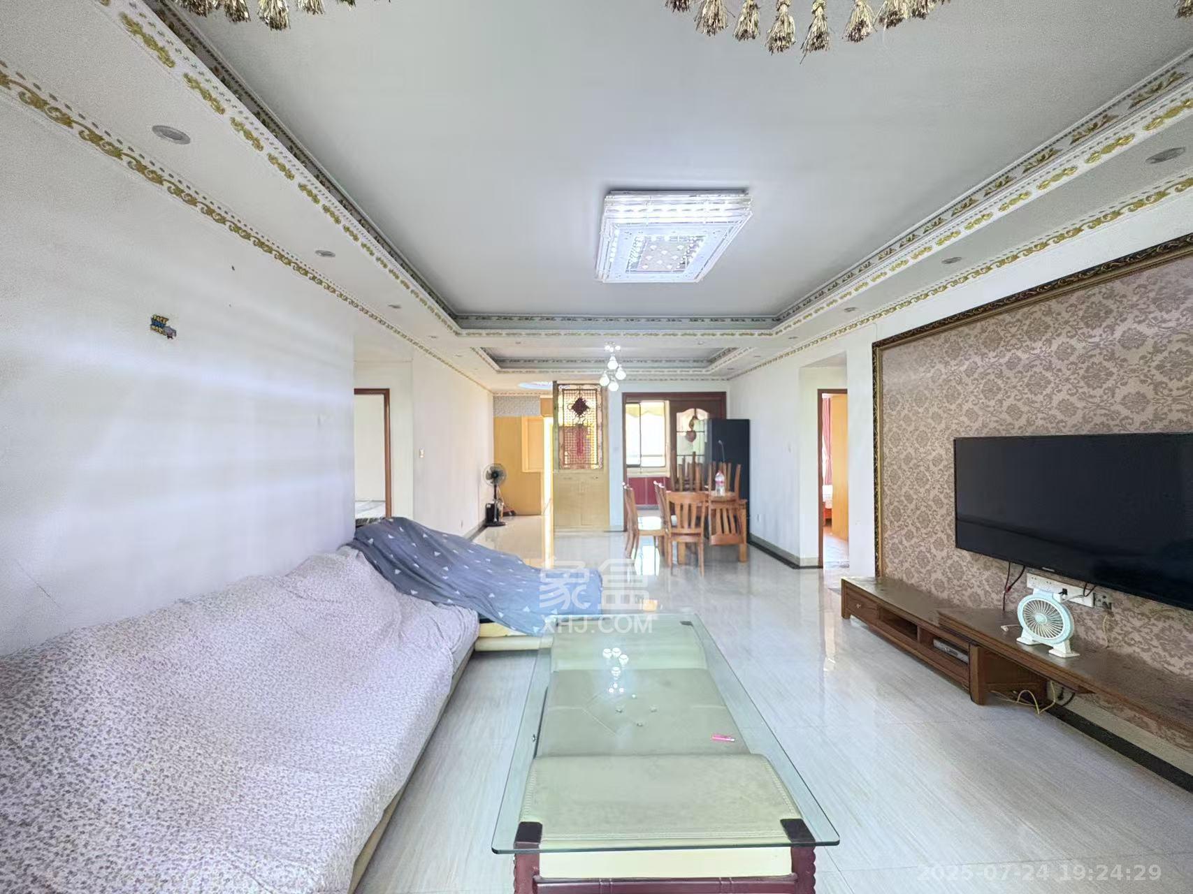 麓谷公馆（涉外国际公馆）  4室2厅2卫    2800.0元/月室内图