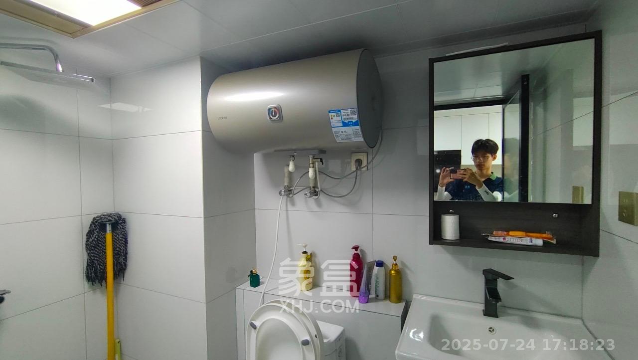 卓越中寰  1室1厅1卫   1800.00元/月室内图