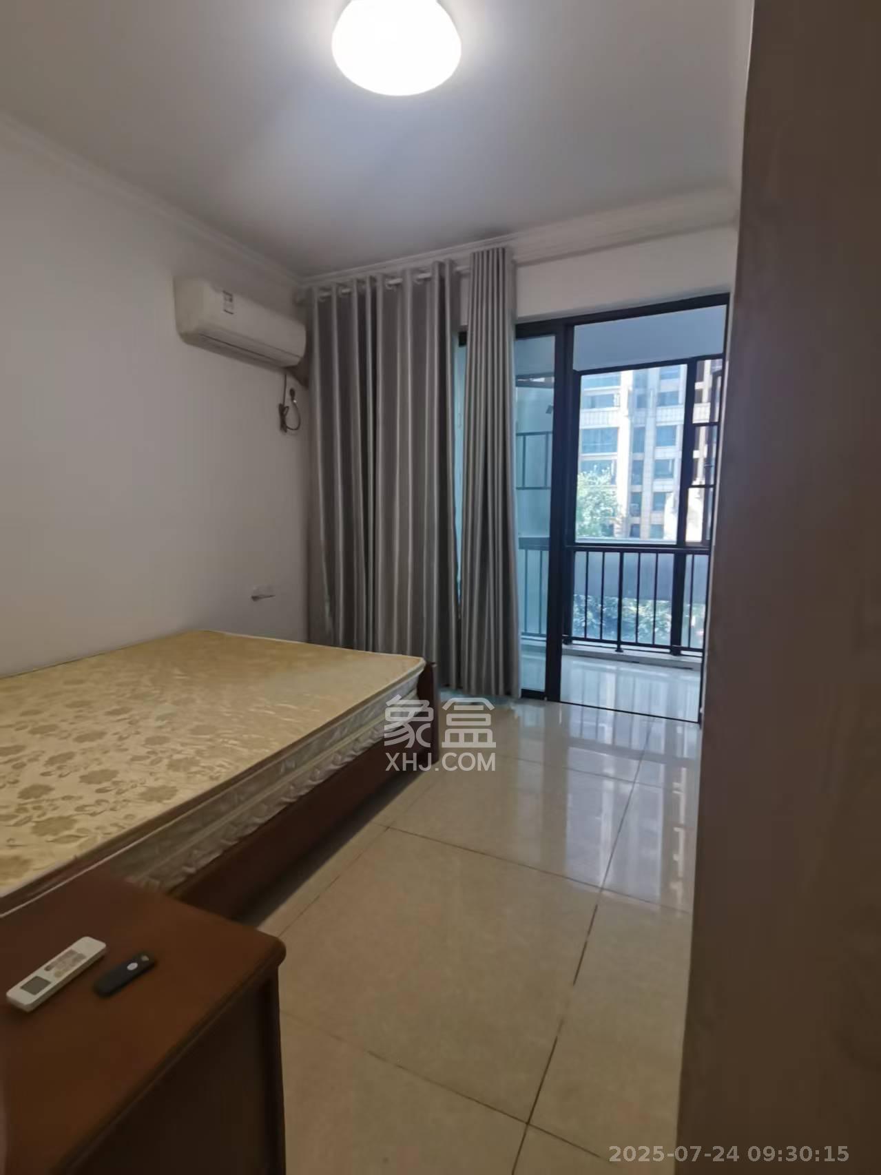 天下一家  3室2厅1卫    2400.0元/月 天下一家  3室2厅1卫    2400.0元/月户型图