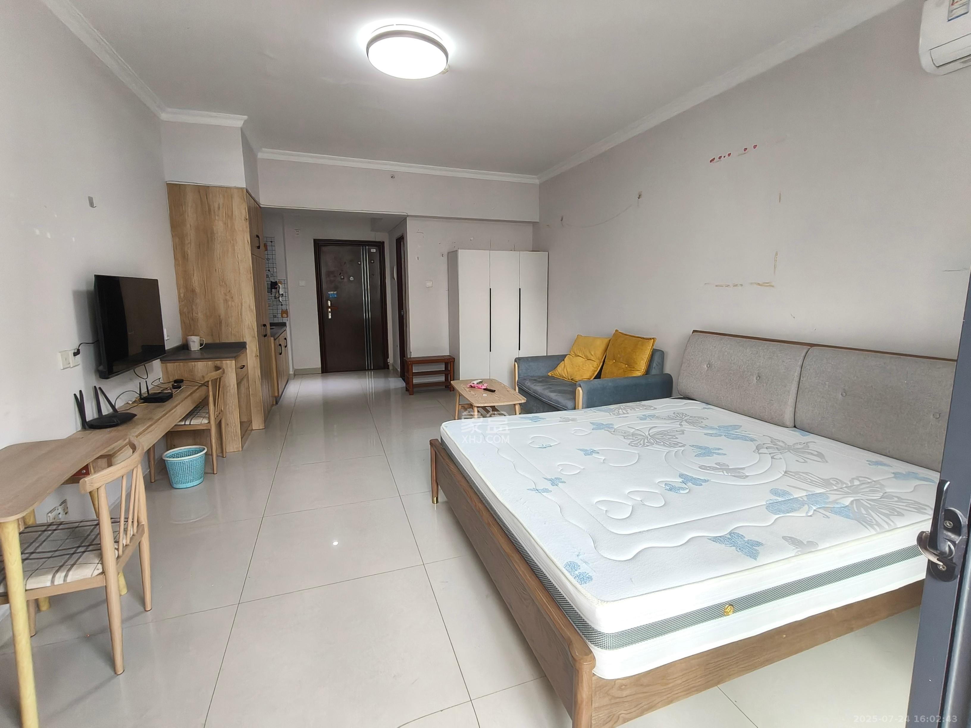 星城映象 1室1厅1卫 1600.0元/月 星城映象 1室1厅1卫 1600.0元/月室内图