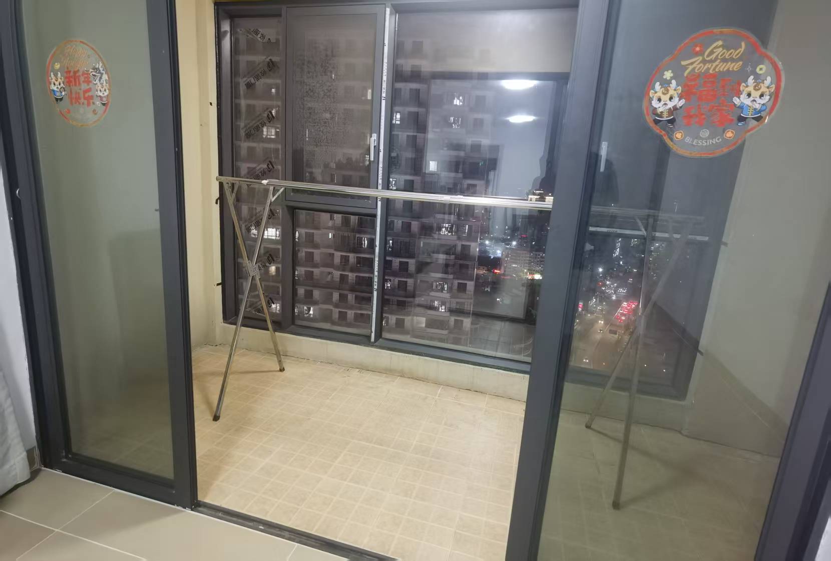 天德园  3室2厅1卫    2800.0元/月 天德园  3室2厅1卫    2800.0元/月室内图