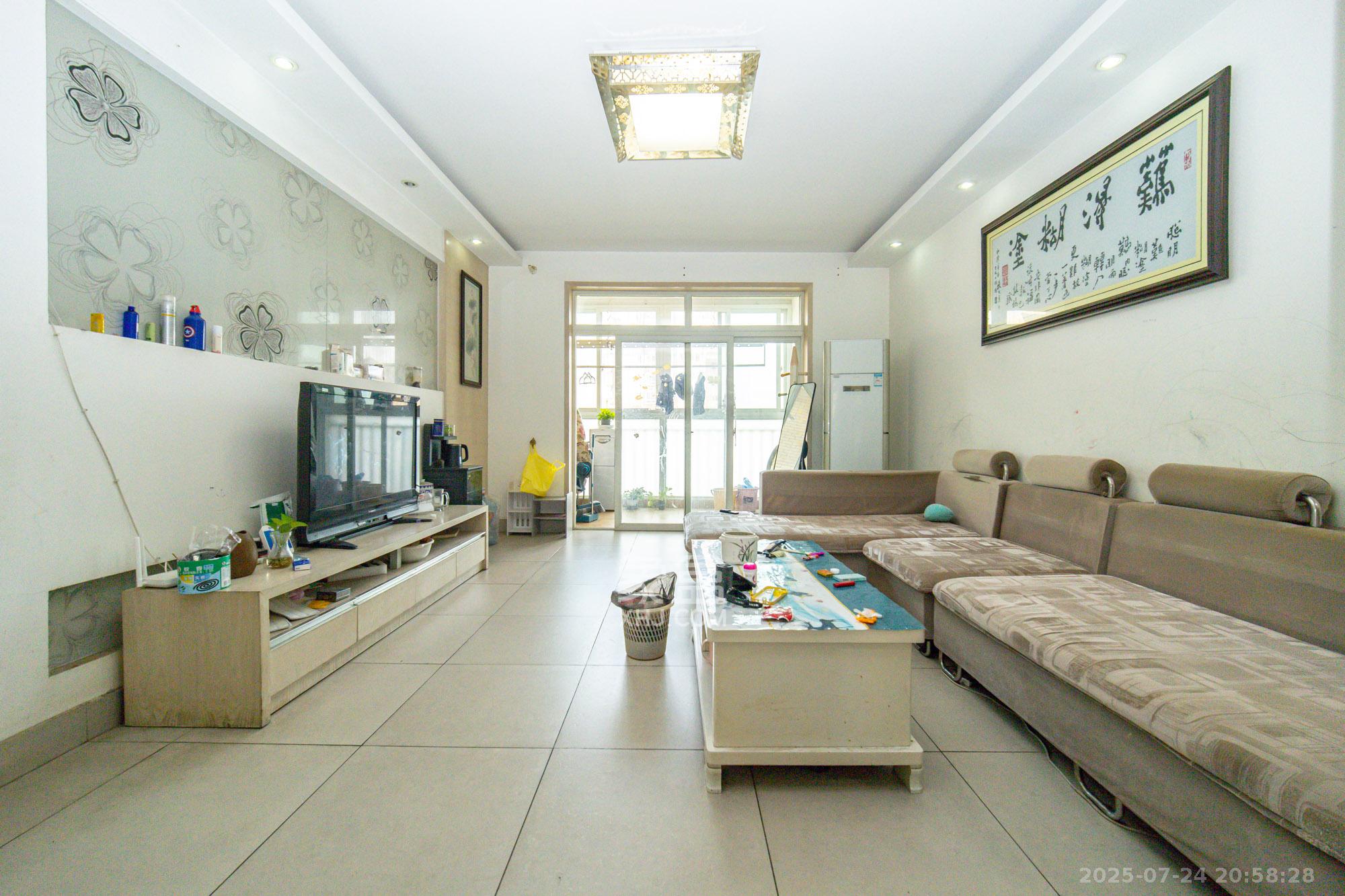 筑梦园  3室2厅2卫    98.0万 筑梦园  3室2厅2卫    98.0万客厅