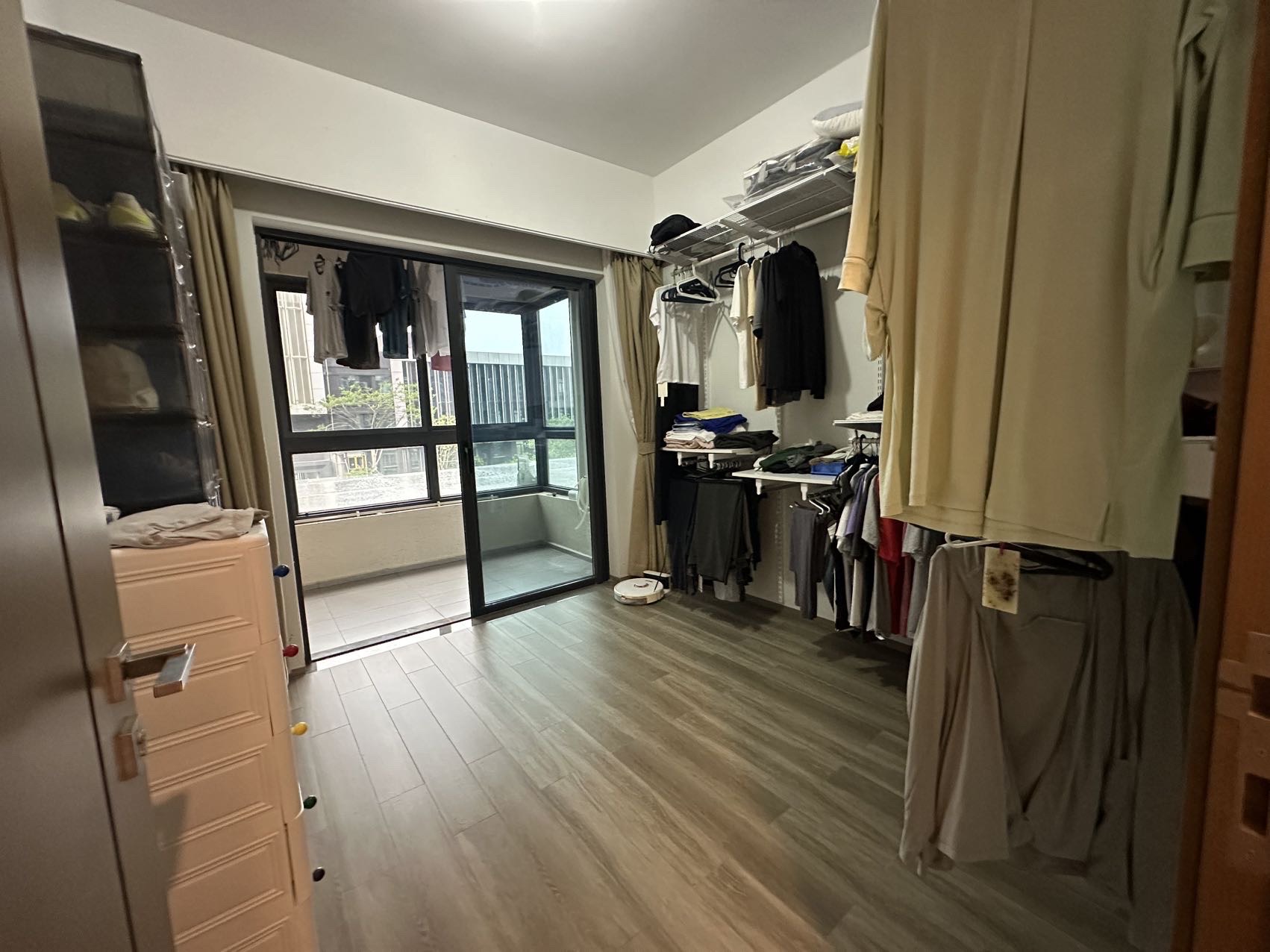 仁恒海棠公园(二期) 3室2厅2卫 398.0万 仁恒海棠公园(二期) 3室2厅2卫 398.0万客厅