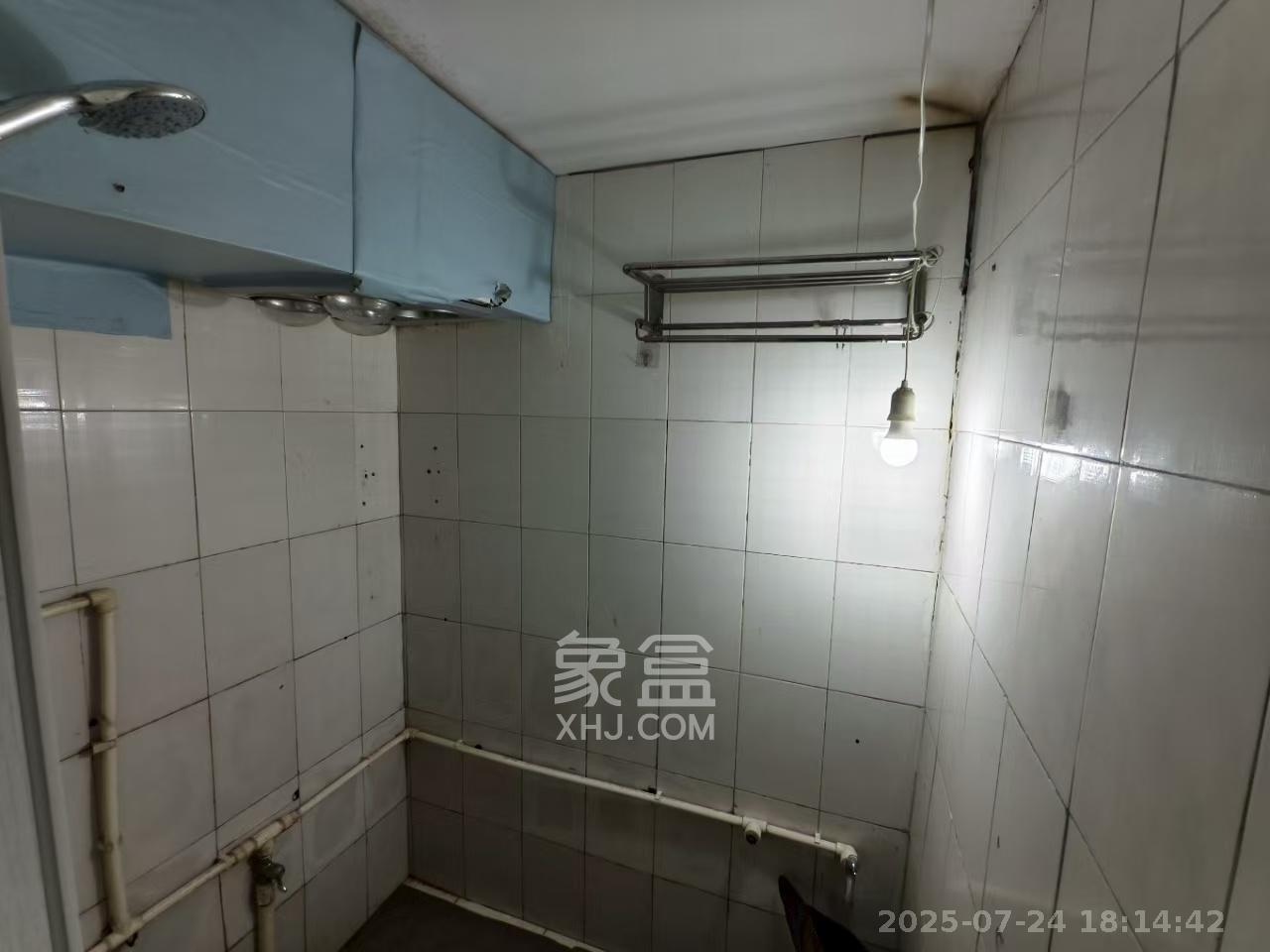 长征花园 1室1厅1卫 1480.0元/月 长征花园 1室1厅1卫 1480.0元/月室内图