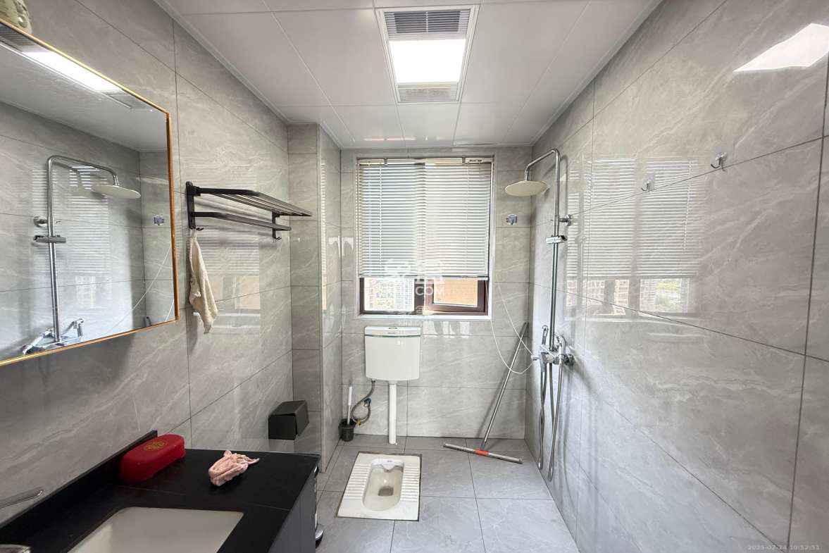 海洋半岛(月珑湾)  3室2厅2卫    3000.0元/月 海洋半岛(月珑湾)  3室2厅2卫    3000.0元/月室内图