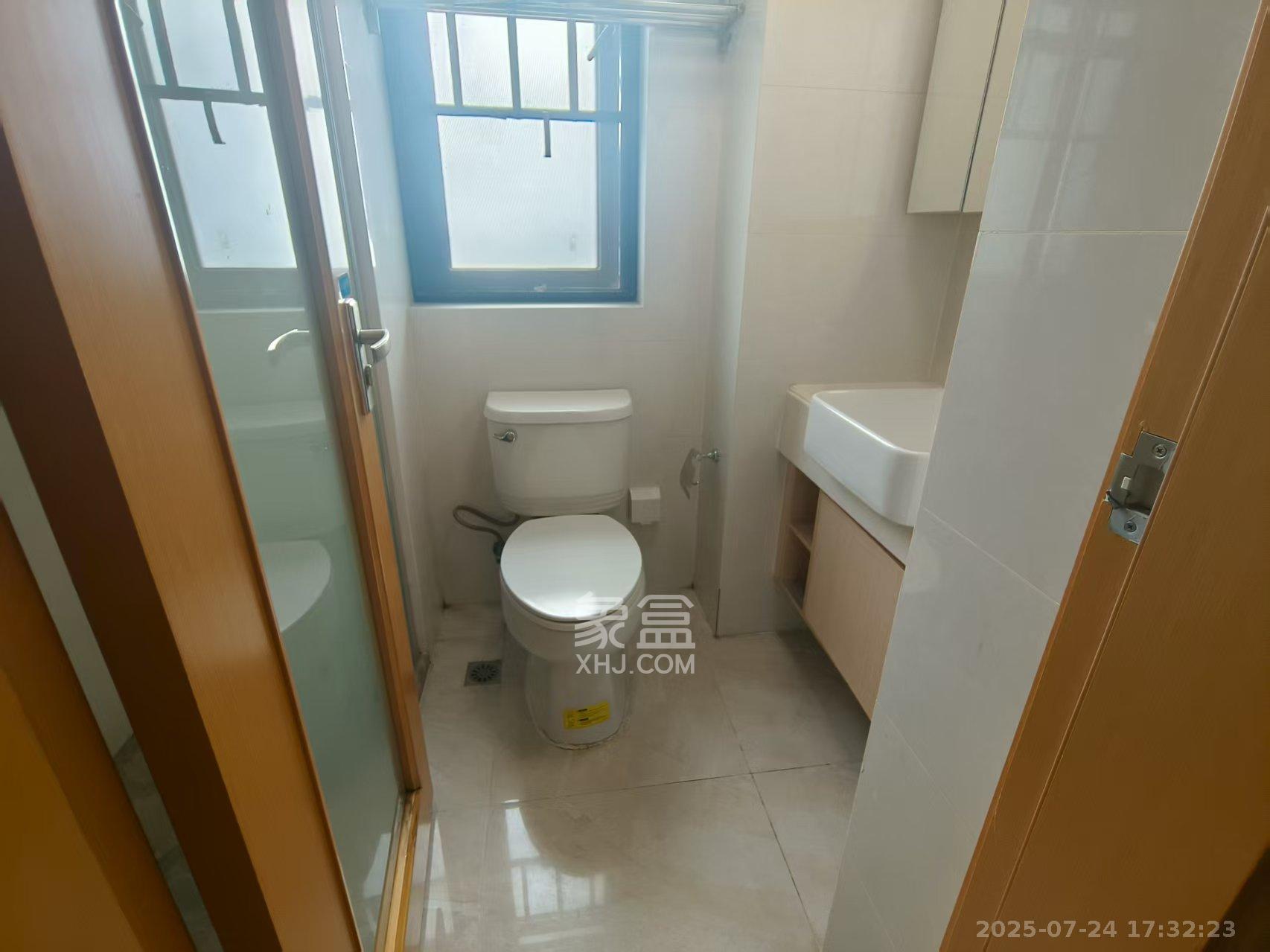 中海国际二期  1室1厅1卫    1200.0元/月 中海国际二期  1室1厅1卫    1200.0元/月室内图