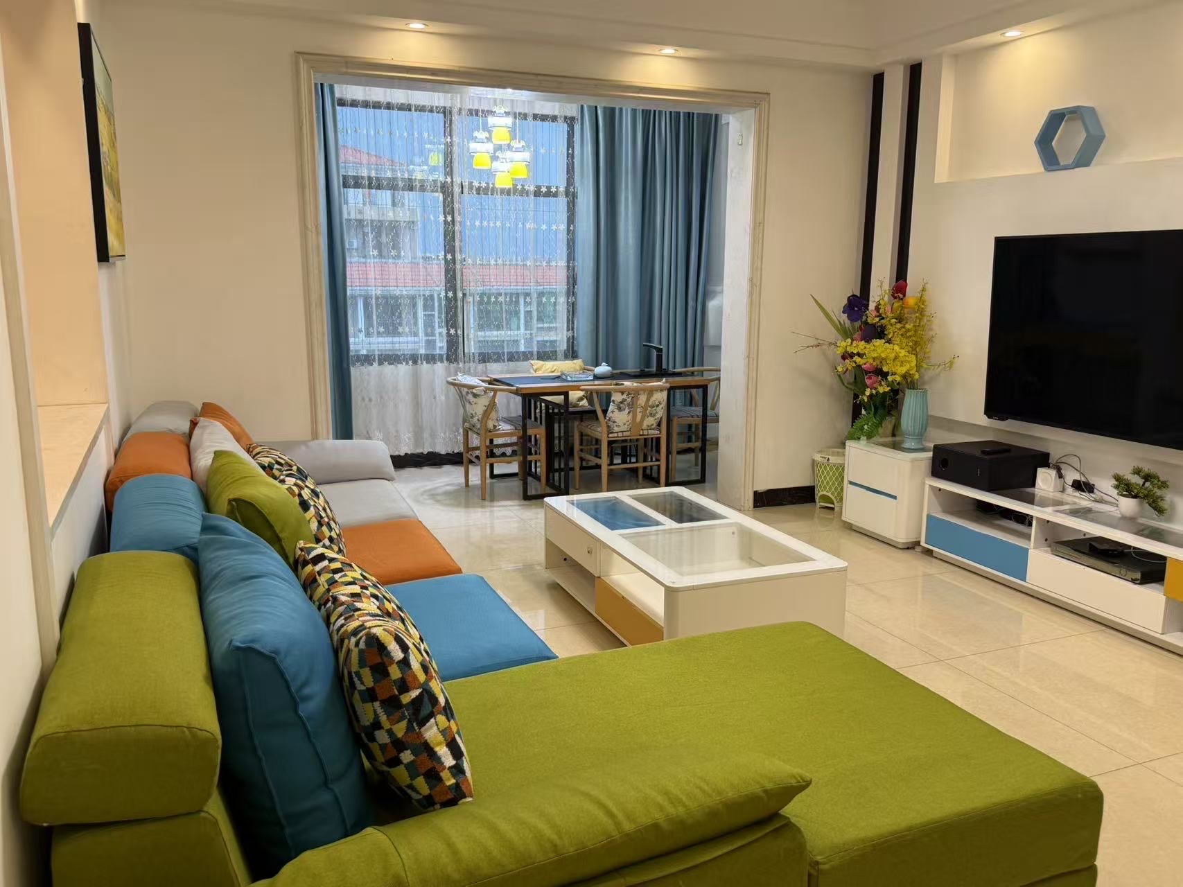 水映豪廷(一,二,三期) 3室2厅2卫 2180.0元/月 水映豪廷(一,二,三期) 3室2厅2卫 2180.0元/月室内图