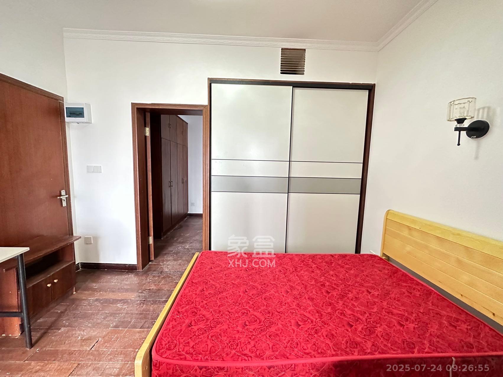 欧陆经典 1室1厅1卫 1200.0元/月 欧陆经典 1室1厅1卫 1200.0元/月室内图