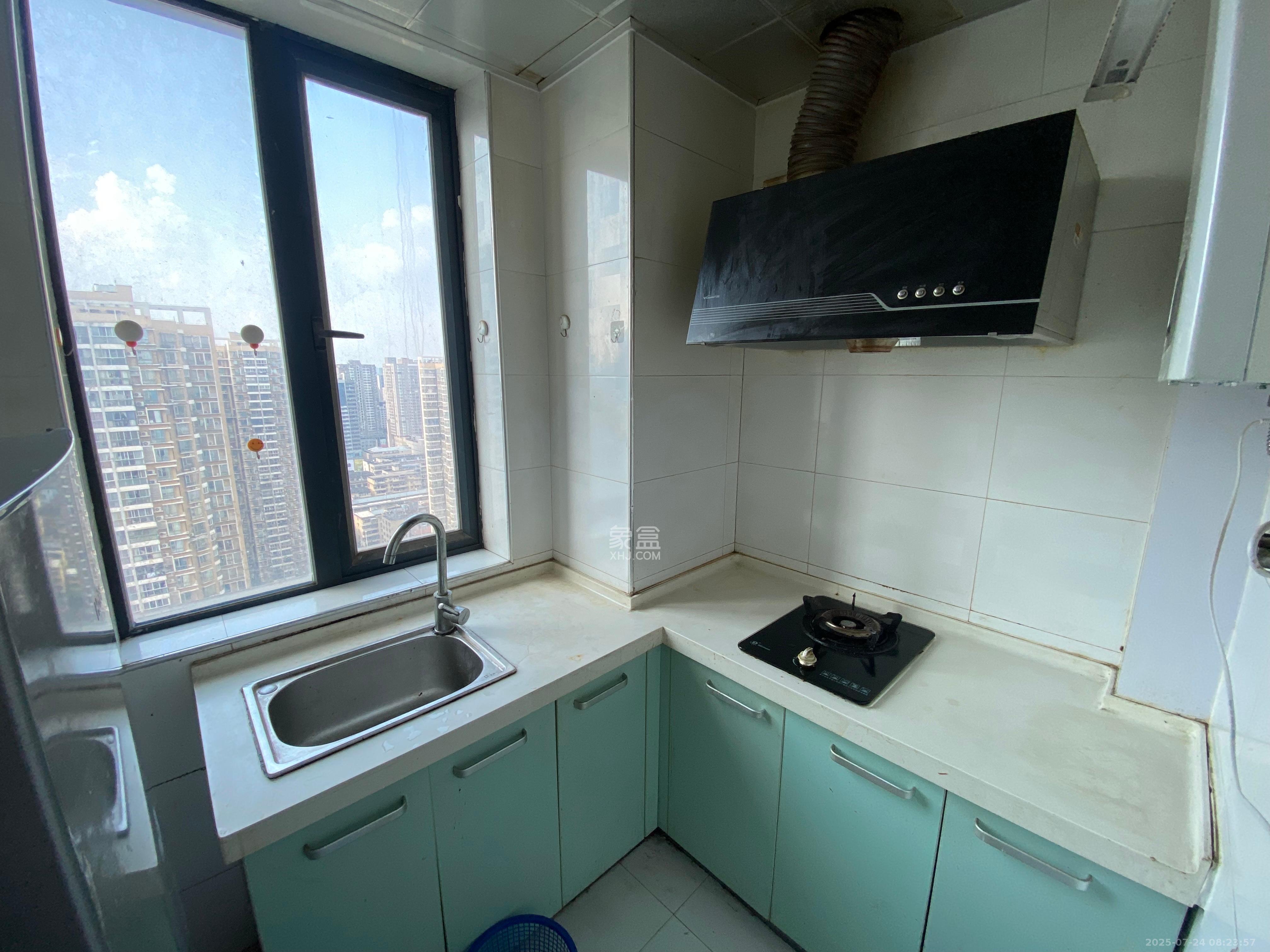 凯通国际城(凯通朝庭) 1室0厅1卫 1600.0元/月 凯通国际城(凯通朝庭) 1室0厅1卫 1600.0元/月室内图