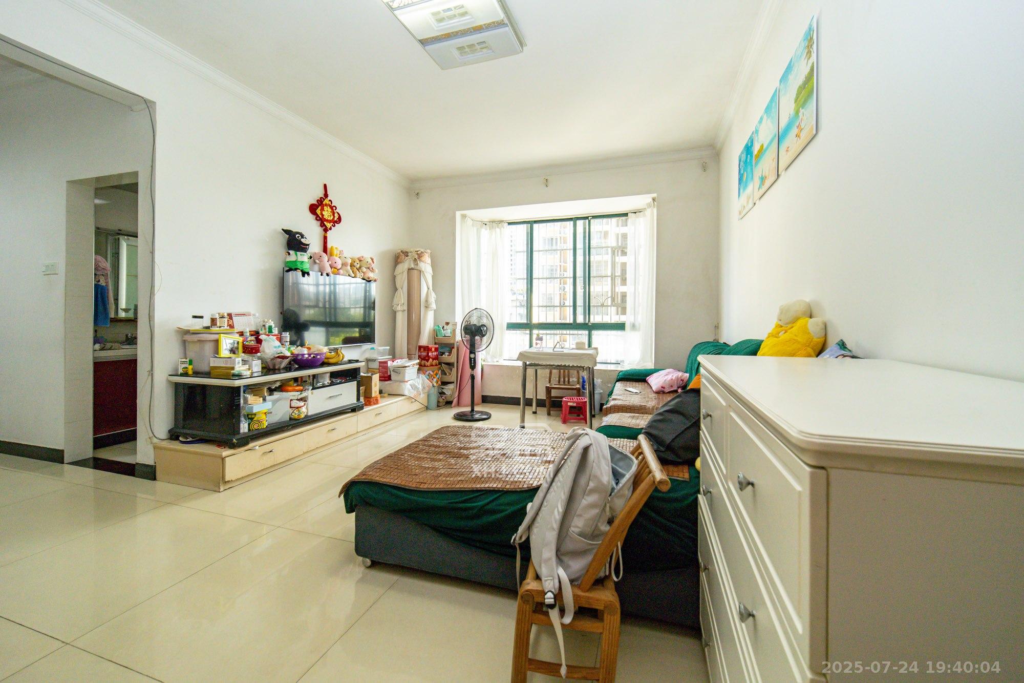 松雅湖畔 2室2厅1卫 45.0万 松雅湖畔 2室2厅1卫 45.0万客厅