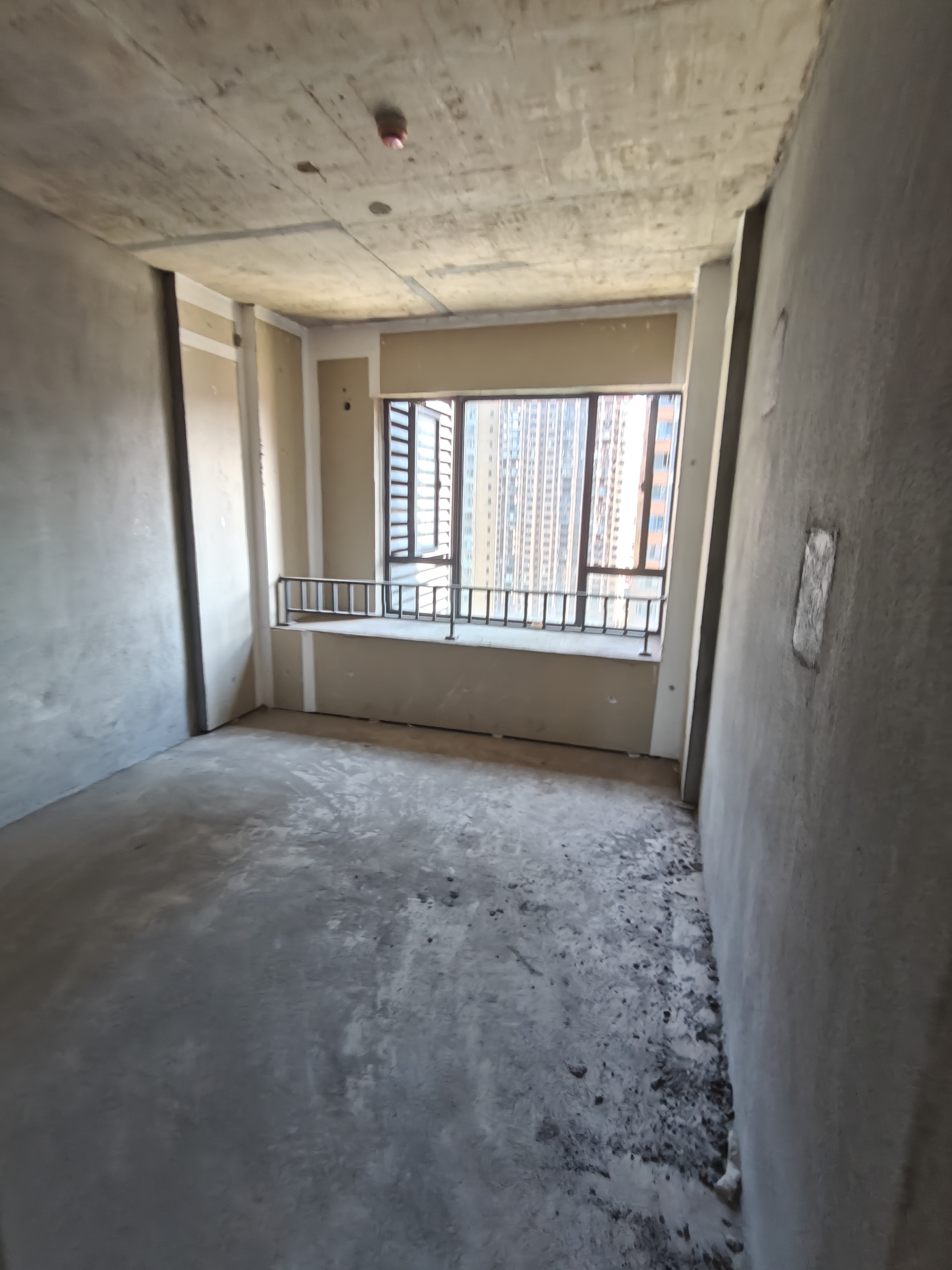 宁邦中心(二期公园里)  4室2厅2卫    90.0万 宁邦中心(二期公园里)  4室2厅2卫    90.0万客厅