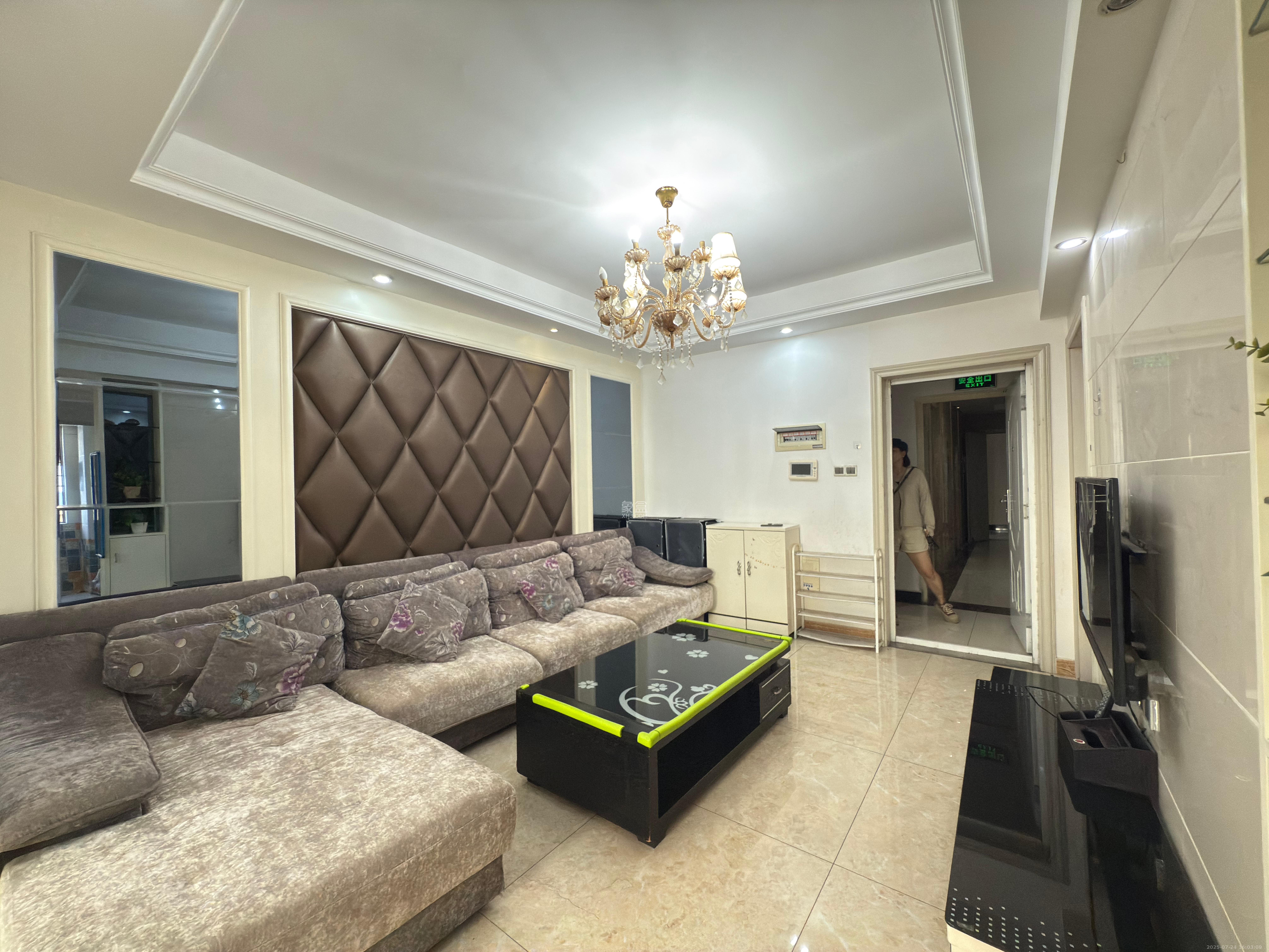 爱都(IDO) 2室2厅1卫 1850.0元/月 爱都(IDO) 2室2厅1卫 1850.0元/月室内图