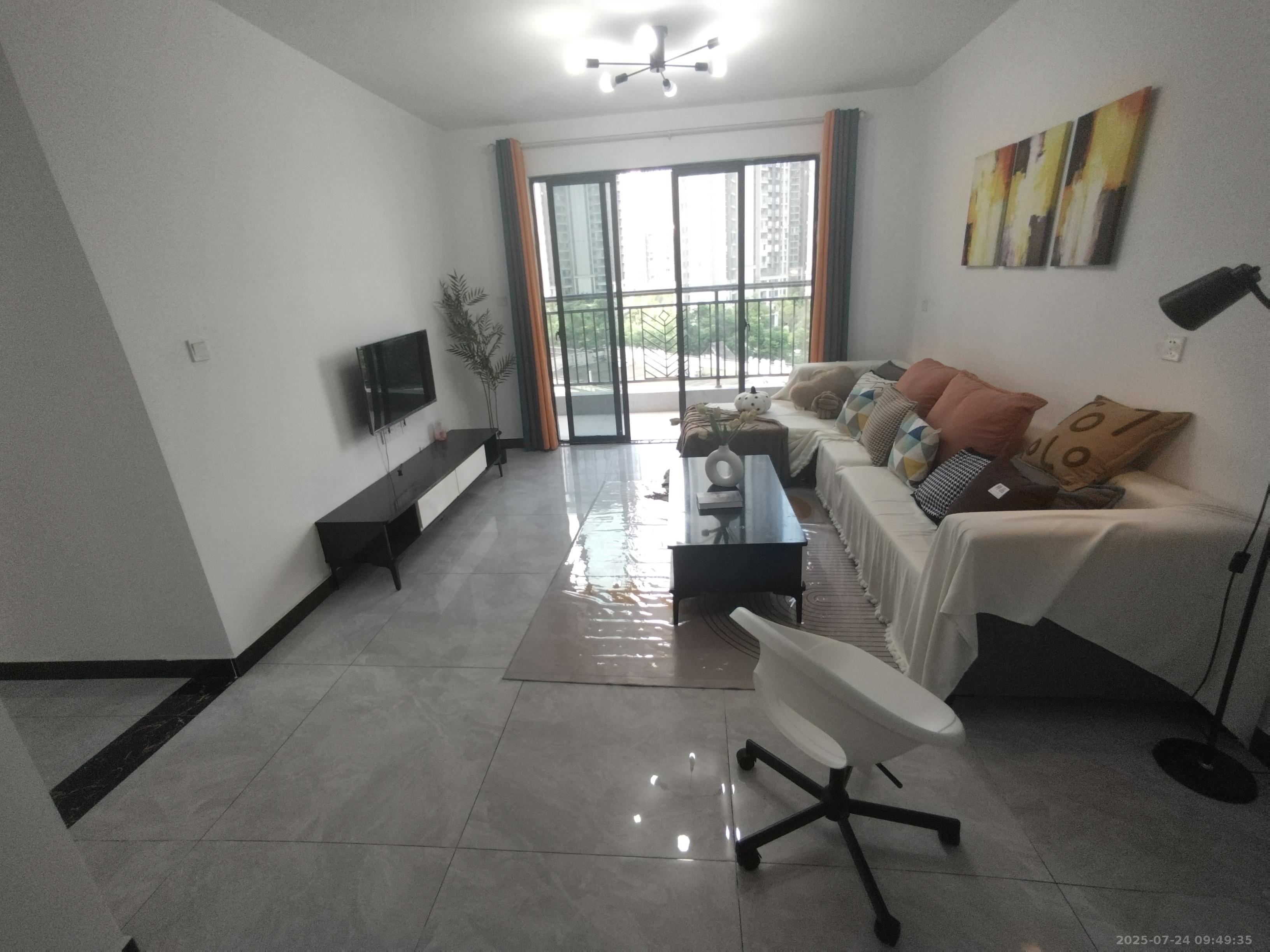 振业城三期 3室1厅2卫 3100.0元/月 振业城三期 3室1厅2卫 3100.0元/月室内图