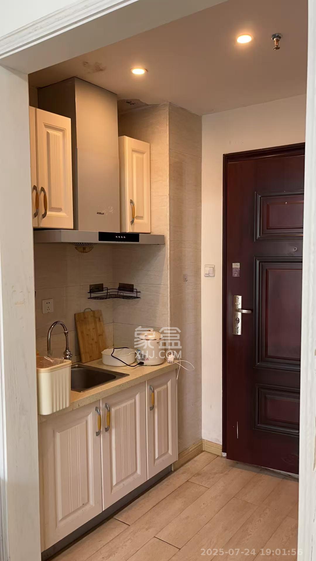 五江天街北区 1室1厅1卫 1700.0元/月 五江天街北区 1室1厅1卫 1700.0元/月室内图