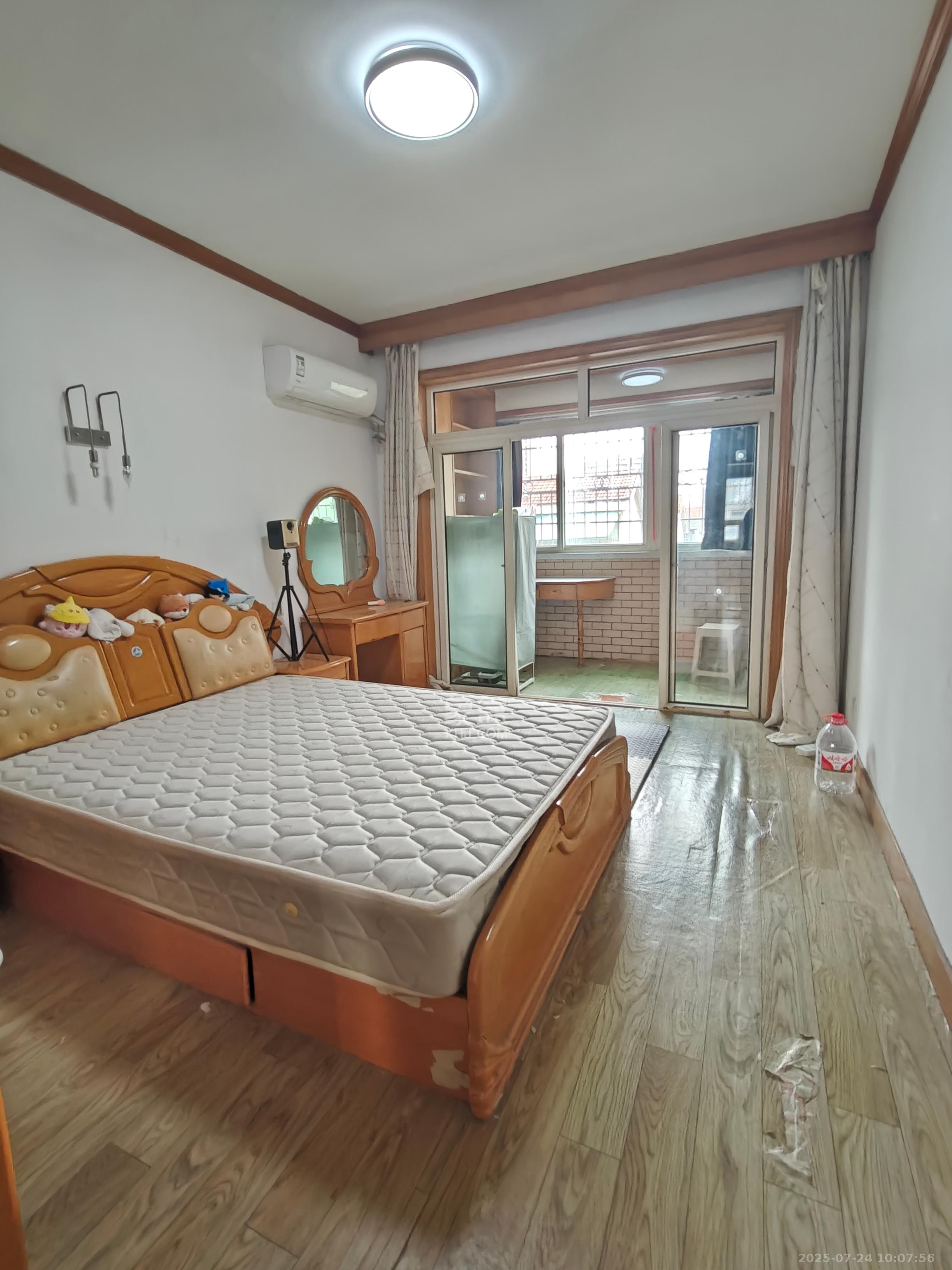 恒达花园  2室1厅1卫   1600.00元/月室内图