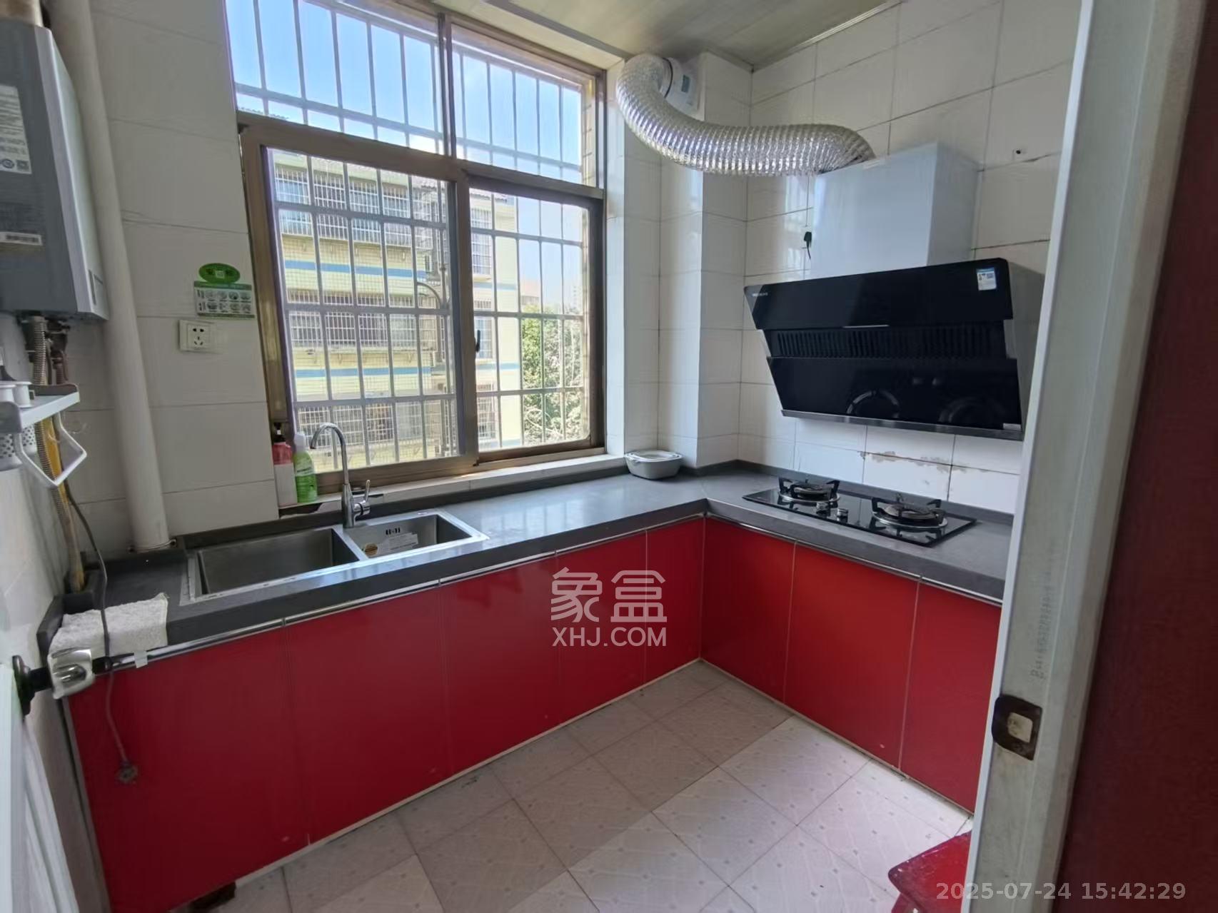 兴联小区 2室2厅1卫 1600.0元/月 兴联小区 2室2厅1卫 1600.0元/月室内图