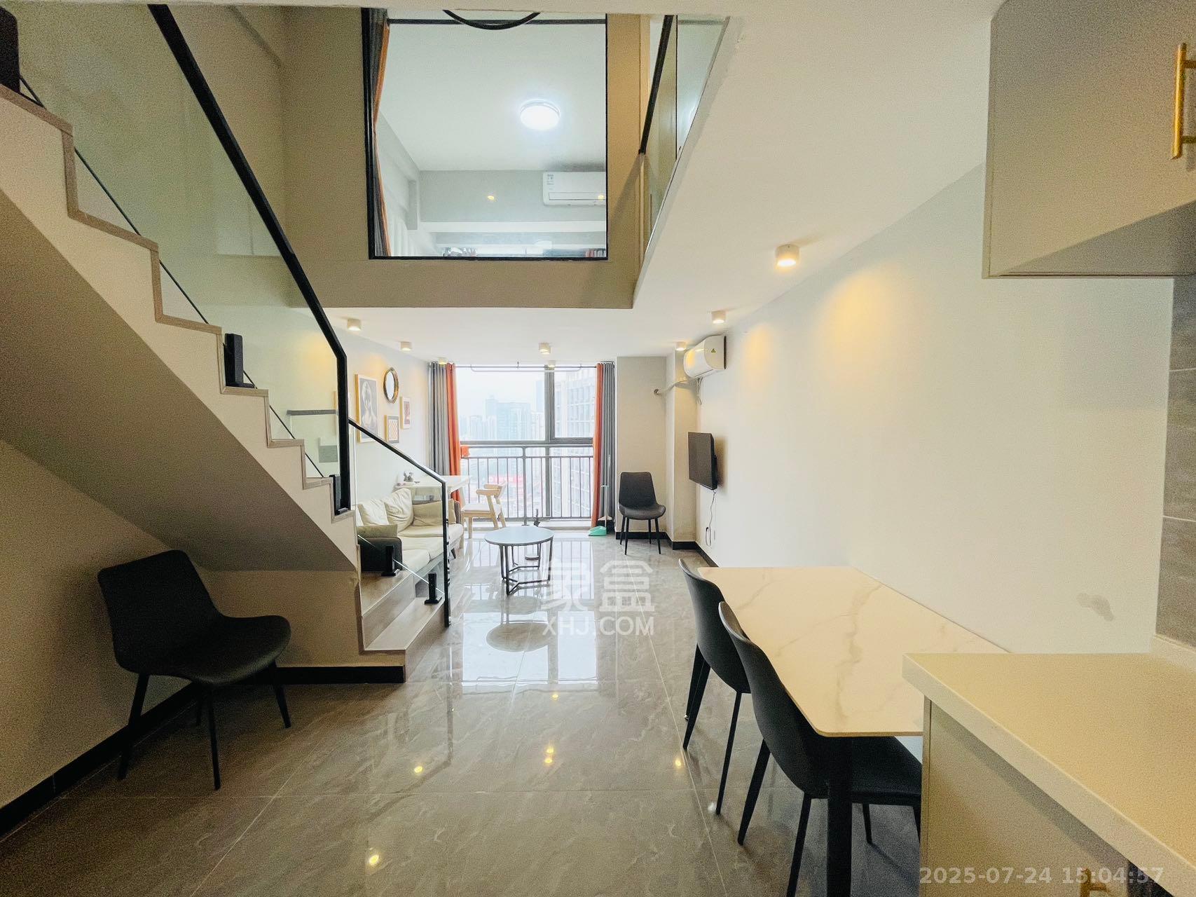 万润时光里 2室1厅1卫 2800.0元/月 万润时光里 2室1厅1卫 2800.0元/月室内图