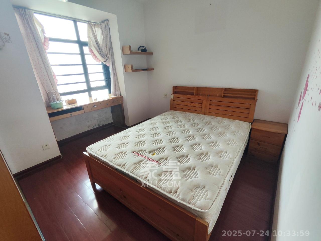 融橙上品 3室2厅2卫 2400.0元/月 融橙上品 3室2厅2卫 2400.0元/月室内图