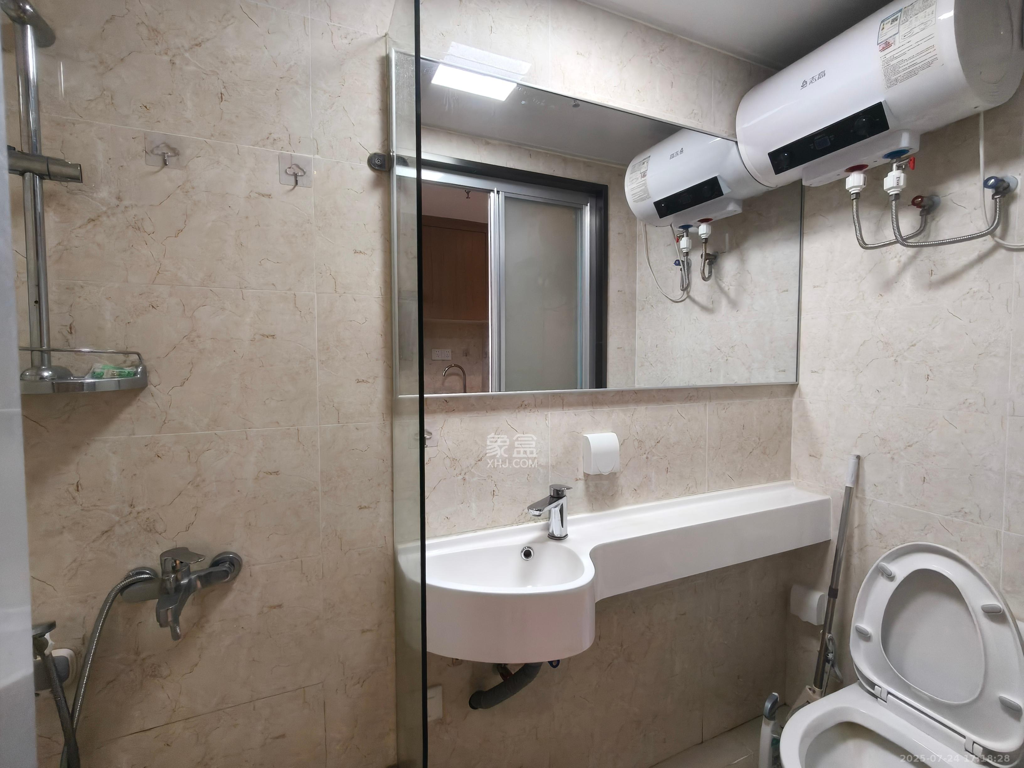 敏捷珑玥府 1室1厅1卫 1100.0元/月 敏捷珑玥府 1室1厅1卫 1100.0元/月室内图