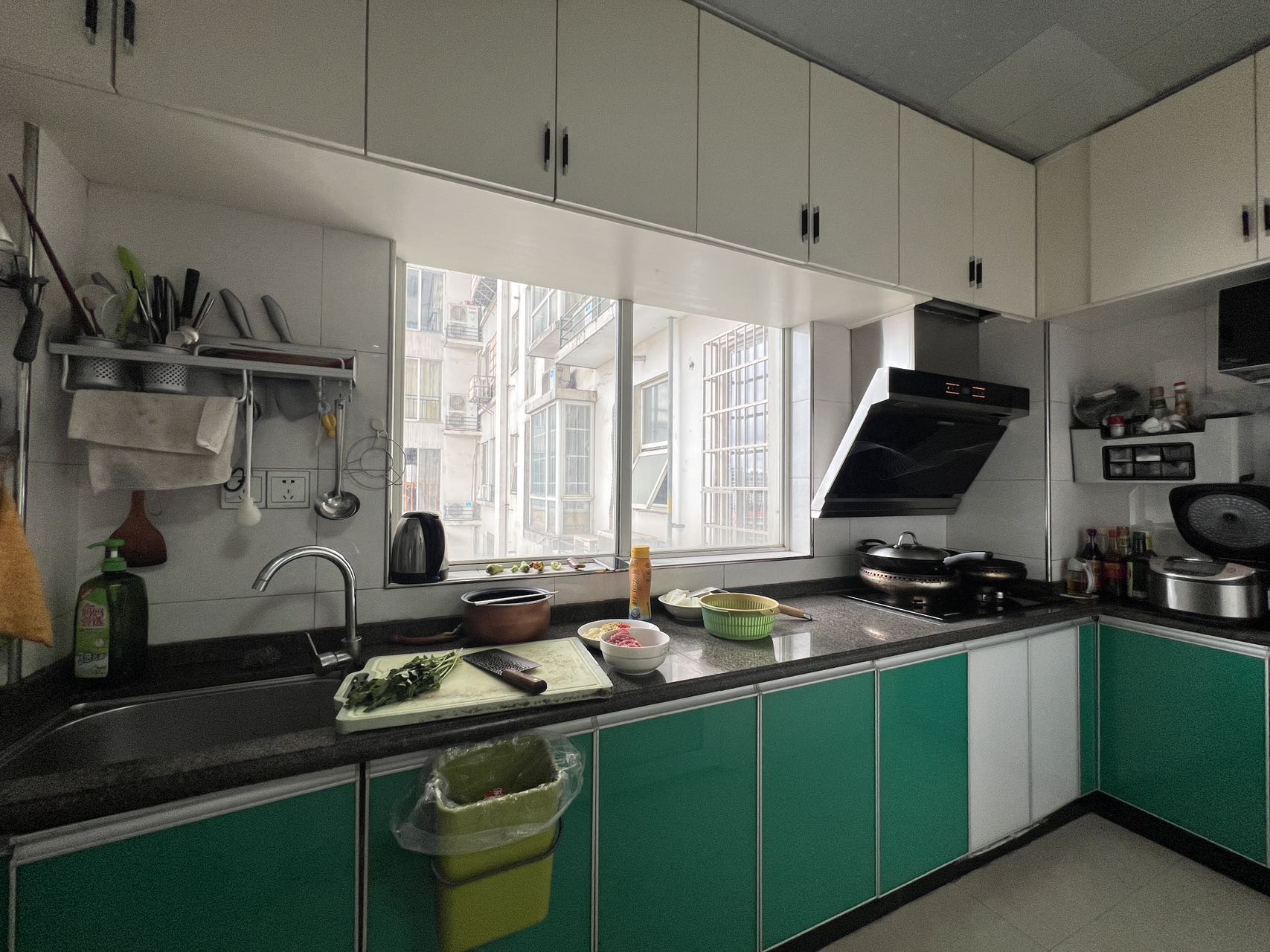 鸿泰国际 2室2厅1卫 1680.0元/月 鸿泰国际 2室2厅1卫 1680.0元/月室内图