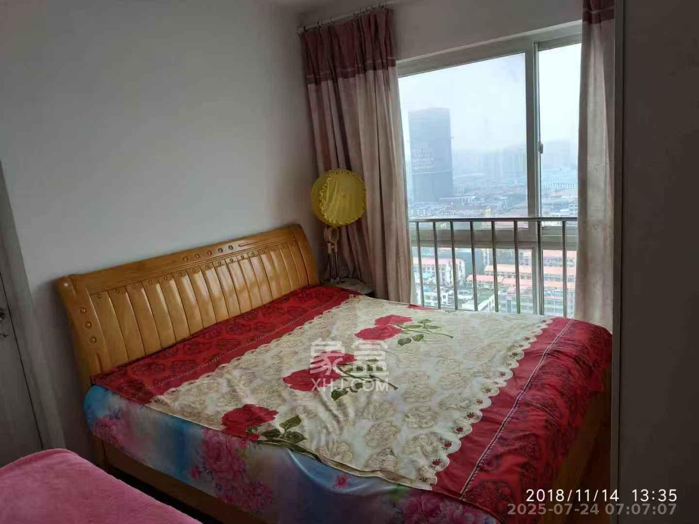 晶华美地 2室2厅1卫 1500.0元/月 晶华美地 2室2厅1卫 1500.0元/月室内图