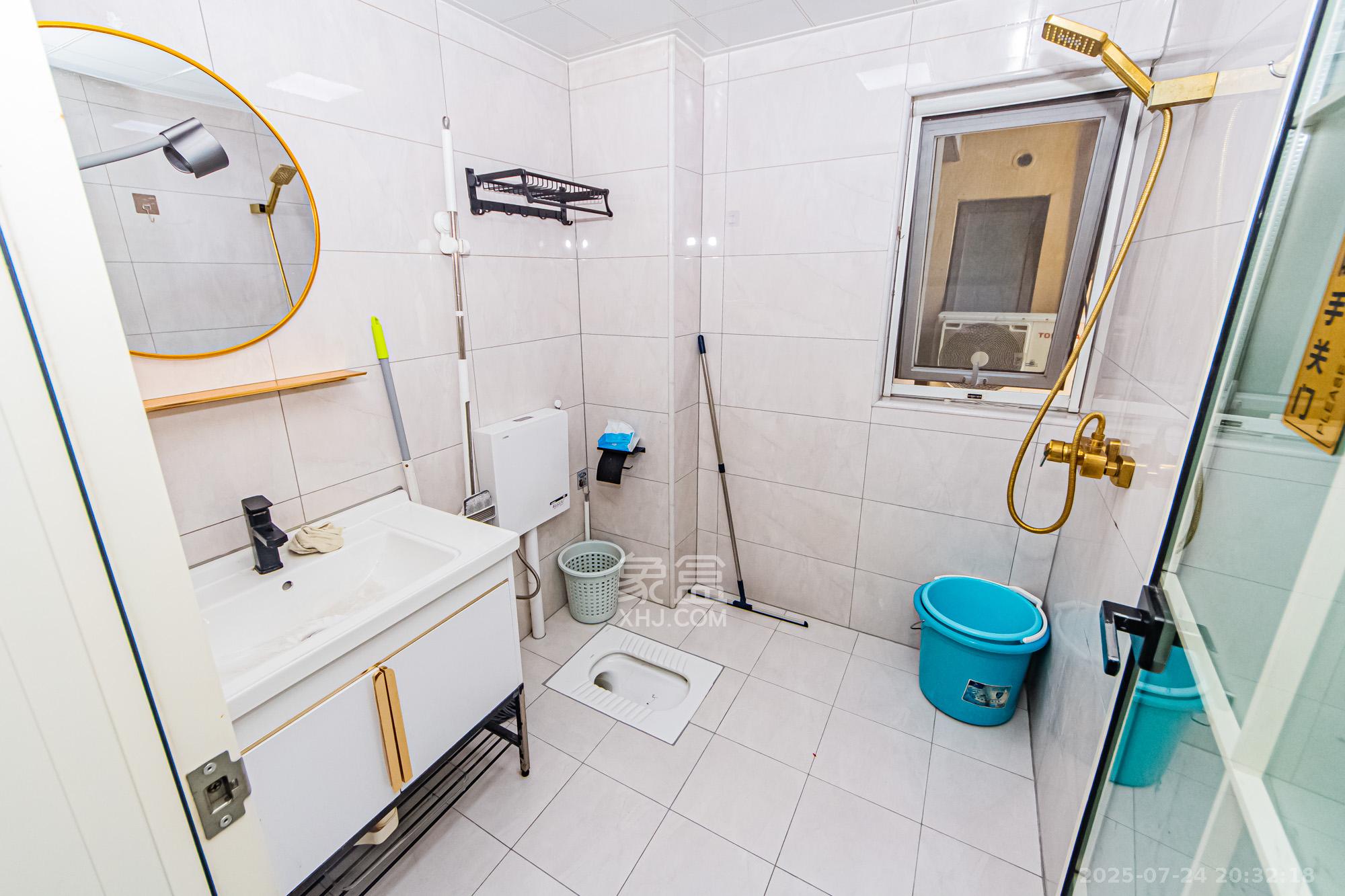 北辰三角洲C3区  5室2厅2卫    320.0万 北辰三角洲C3区  5室2厅2卫    320.0万卫生间