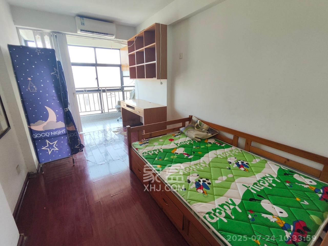 融橙上品  3室2厅2卫   2400.00元/月室内图