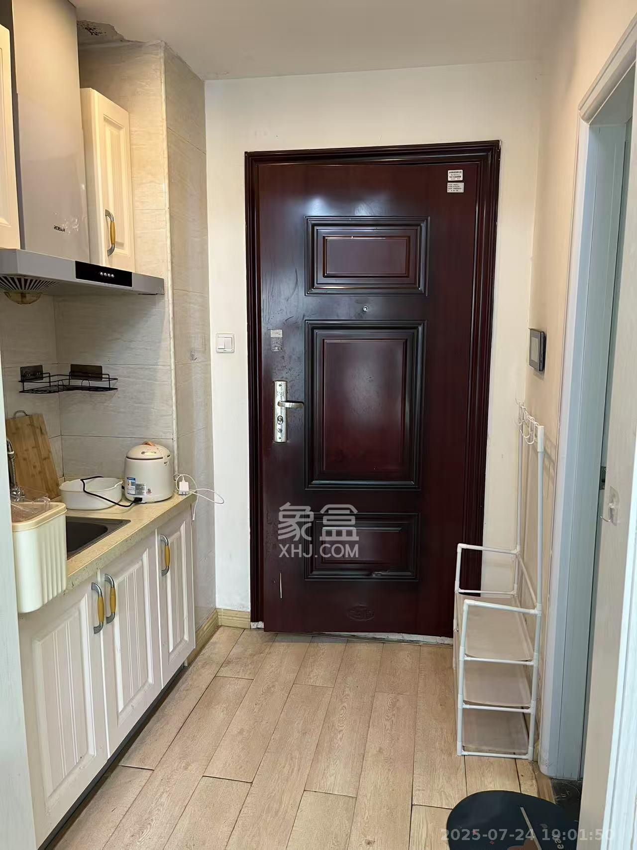 五江天街北区 1室1厅1卫 1700.0元/月 五江天街北区 1室1厅1卫 1700.0元/月室内图