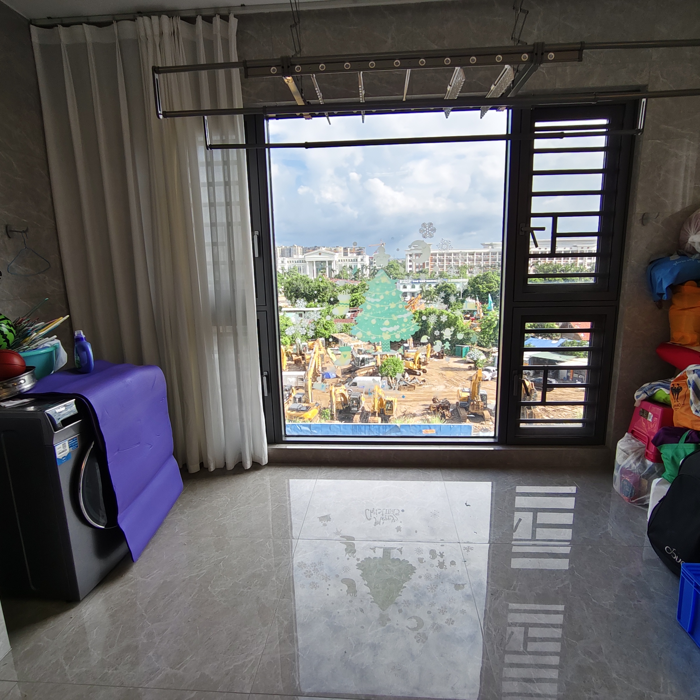 世茂璀璨滨江 3室2厅2卫 2599.0元/月 世茂璀璨滨江 3室2厅2卫 2599.0元/月室内图