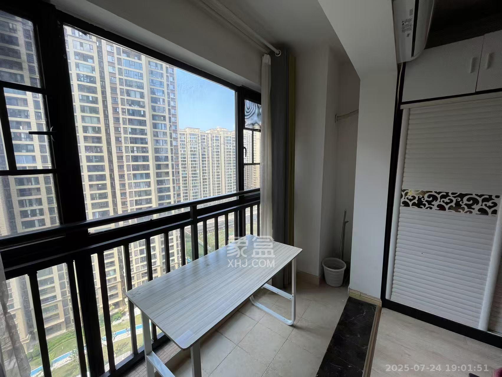 五江天街北区 1室1厅1卫 1700.0元/月 五江天街北区 1室1厅1卫 1700.0元/月室内图