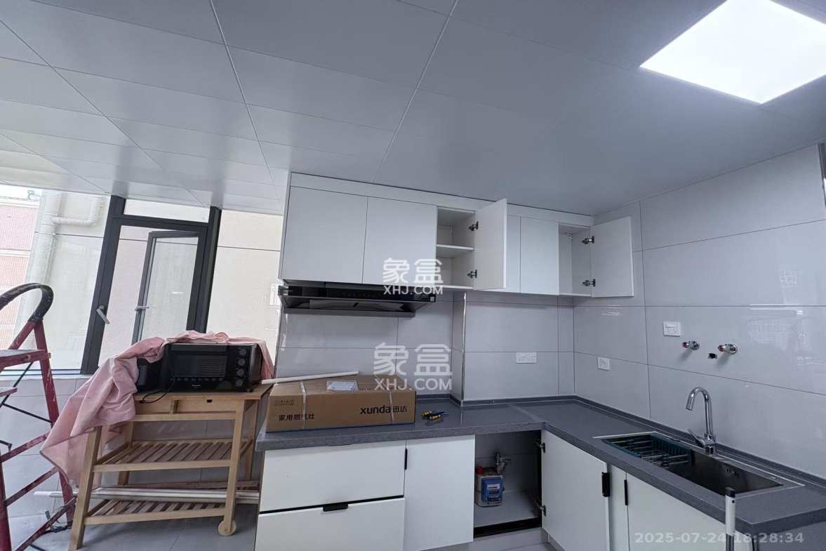 杏林小区 3室2厅1卫 2500.0元/月 杏林小区 3室2厅1卫 2500.0元/月室内图