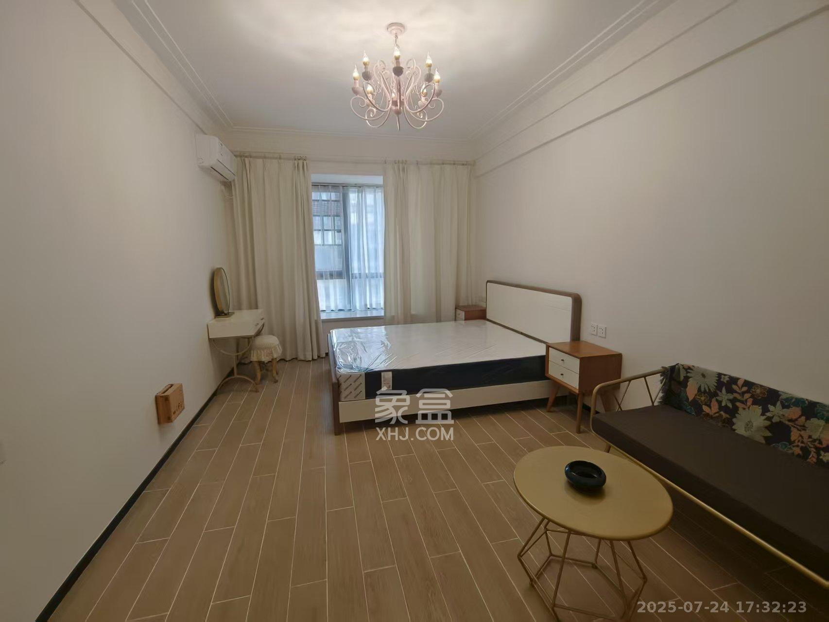 中海国际二期  1室1厅1卫    1200.0元/月 中海国际二期  1室1厅1卫    1200.0元/月室内图