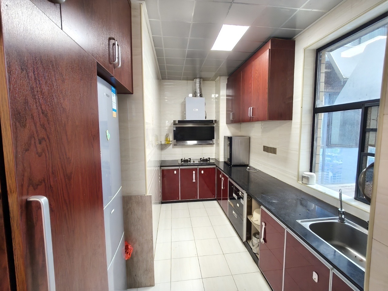 檀香山  3室2厅1卫    2000.0元/月室内图