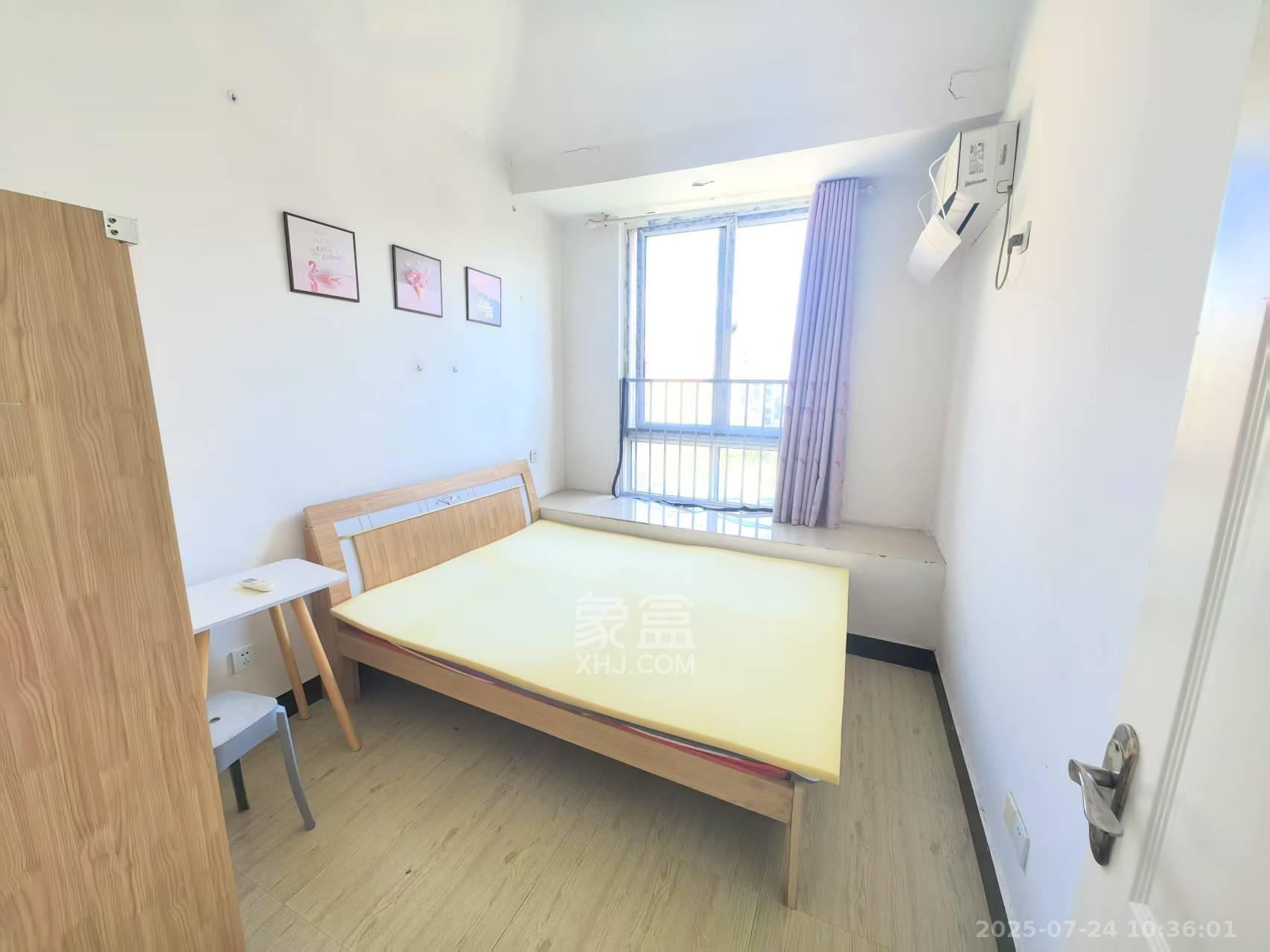 山水湾 3室2厅1卫 1700.0元/月 山水湾 3室2厅1卫 1700.0元/月室内图