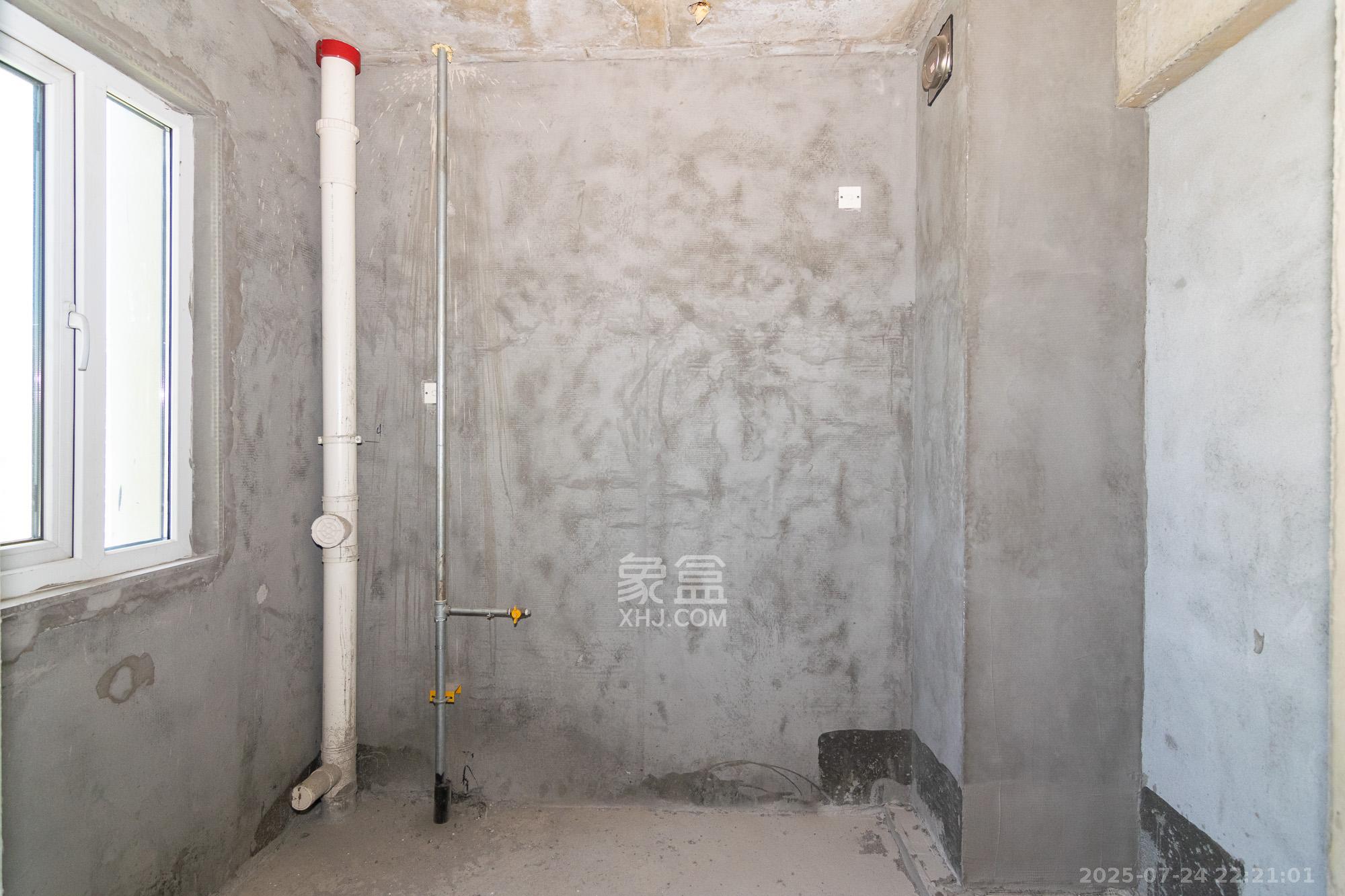 望达智造小镇望云湖  4室2厅2卫    66.0万厨房