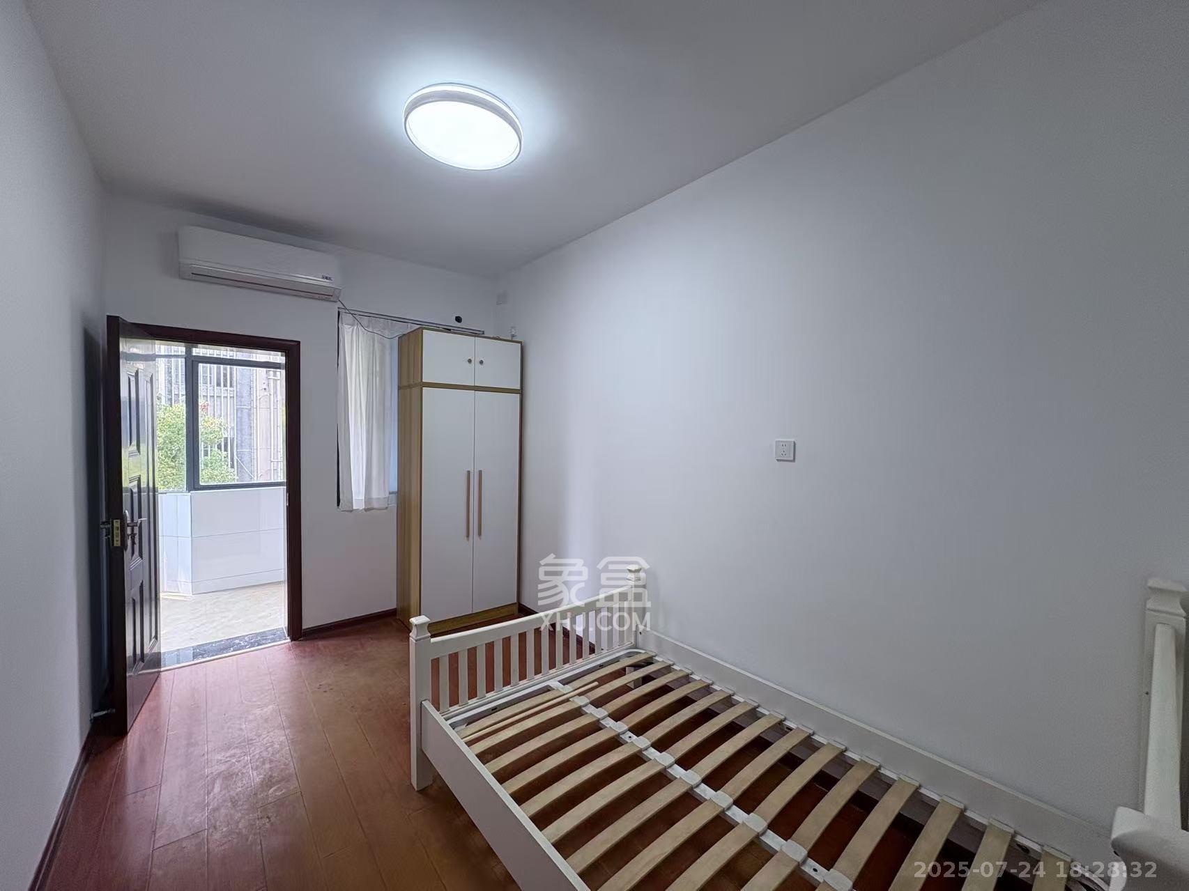 杏林小区 3室2厅1卫 2500.0元/月 杏林小区 3室2厅1卫 2500.0元/月室内图