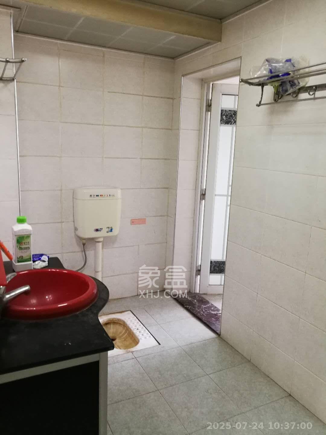 高桥现代商贸城 3室2厅2卫 3000.0元/月 高桥现代商贸城 3室2厅2卫 3000.0元/月室内图