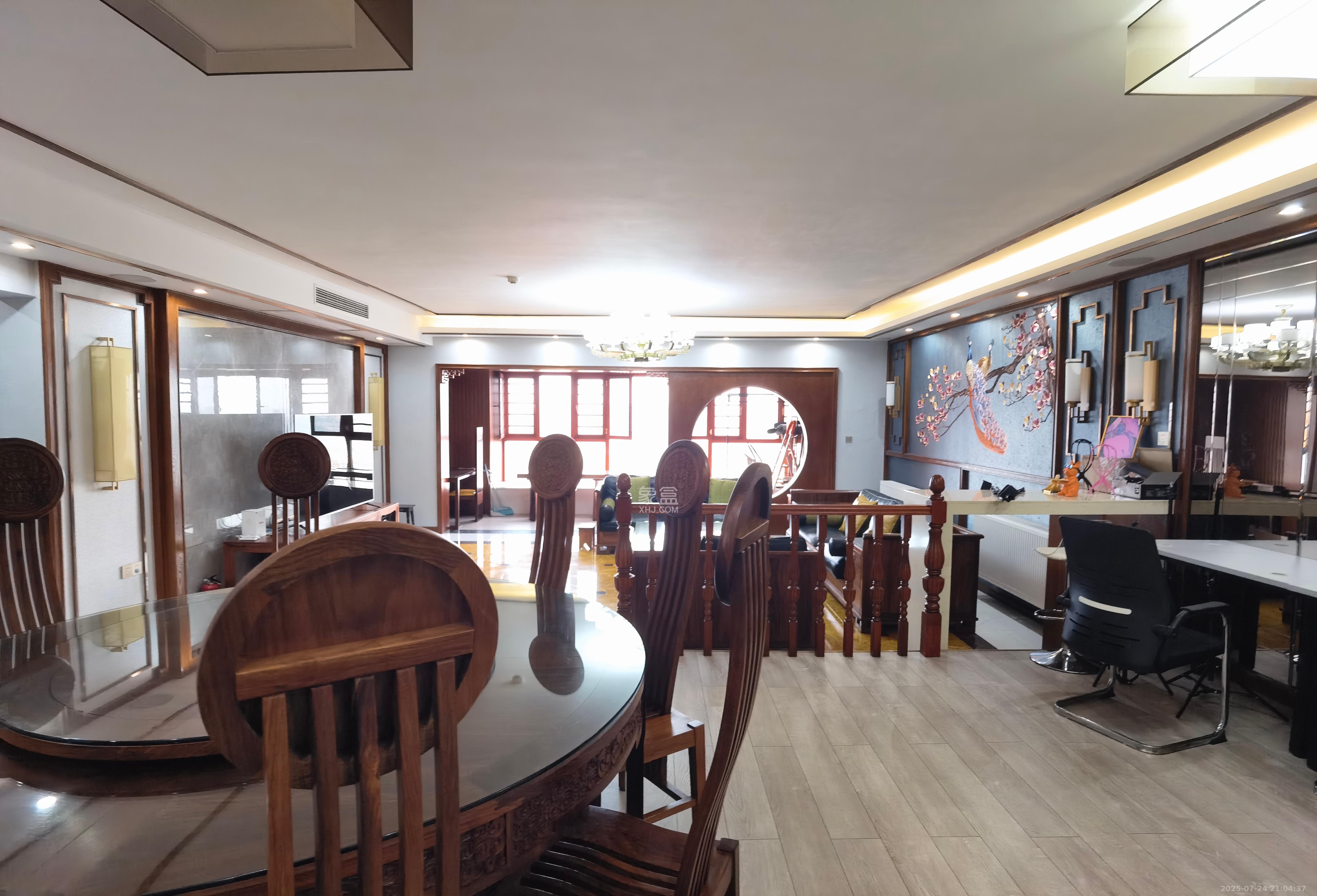 碧桂园威尼斯城  4室2厅1卫    8000.0元/月 碧桂园威尼斯城  4室2厅1卫    8000.0元/月室内图