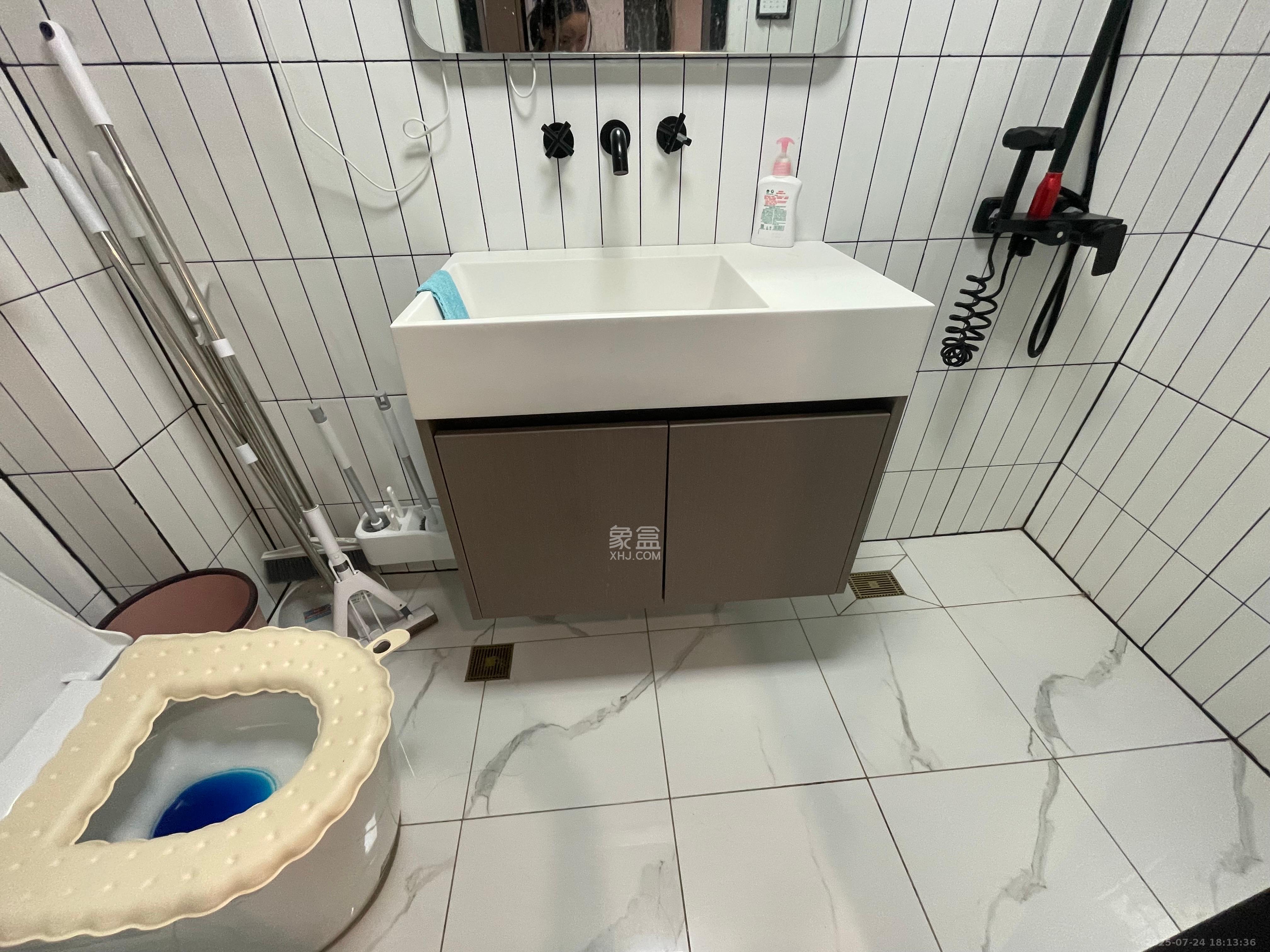 弘坤云寓  1室1厅1卫   2600.00元/月室内图