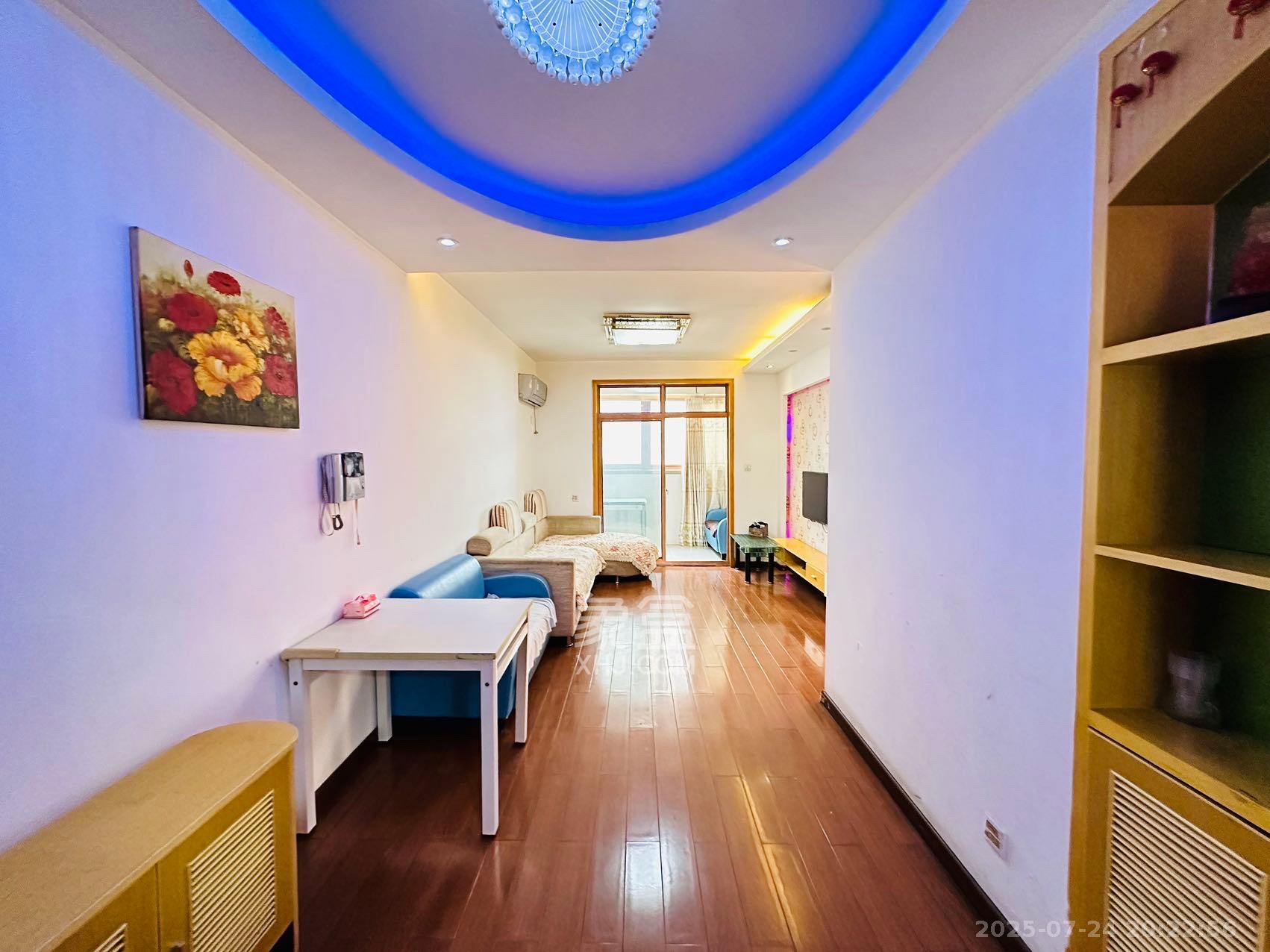 世嘉国际华城 2室2厅1卫 2300.0元/月 世嘉国际华城 2室2厅1卫 2300.0元/月室内图