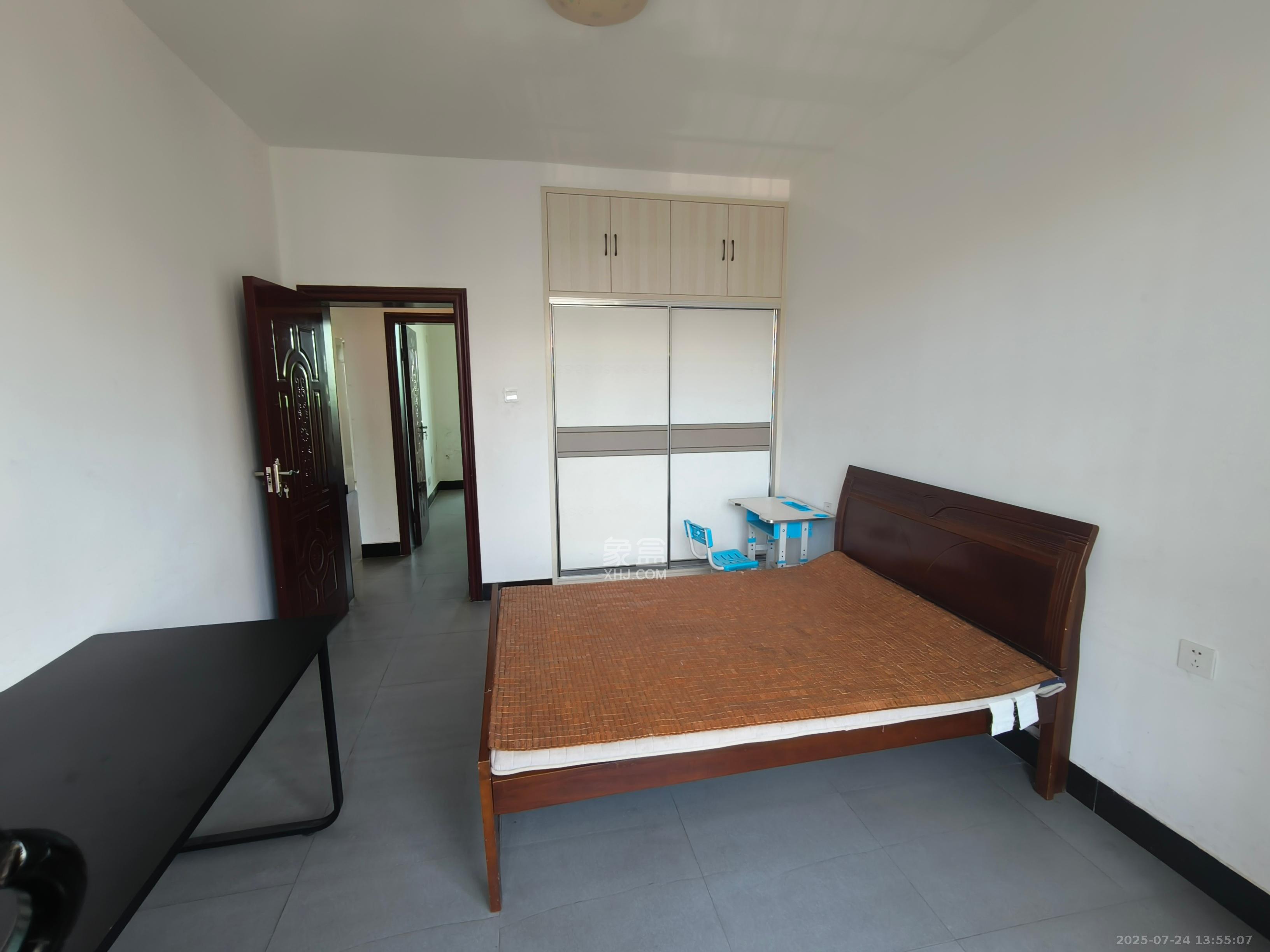 荷叶小区 2室1厅1卫 900.0元/月 荷叶小区 2室1厅1卫 900.0元/月室内图